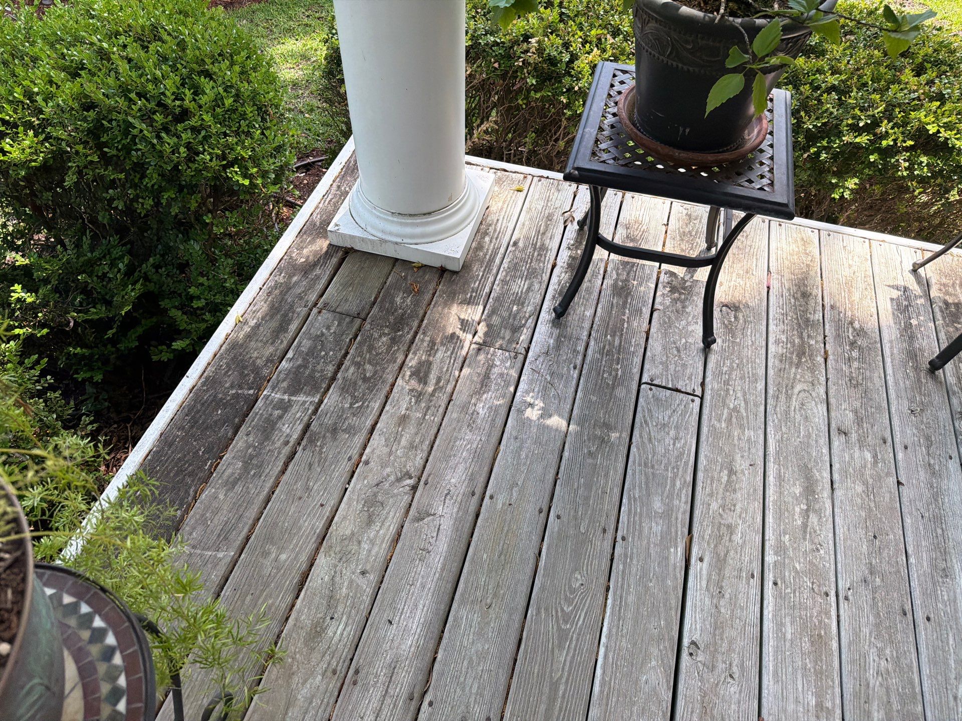 Deck using Wood Sealant by DuraSeal