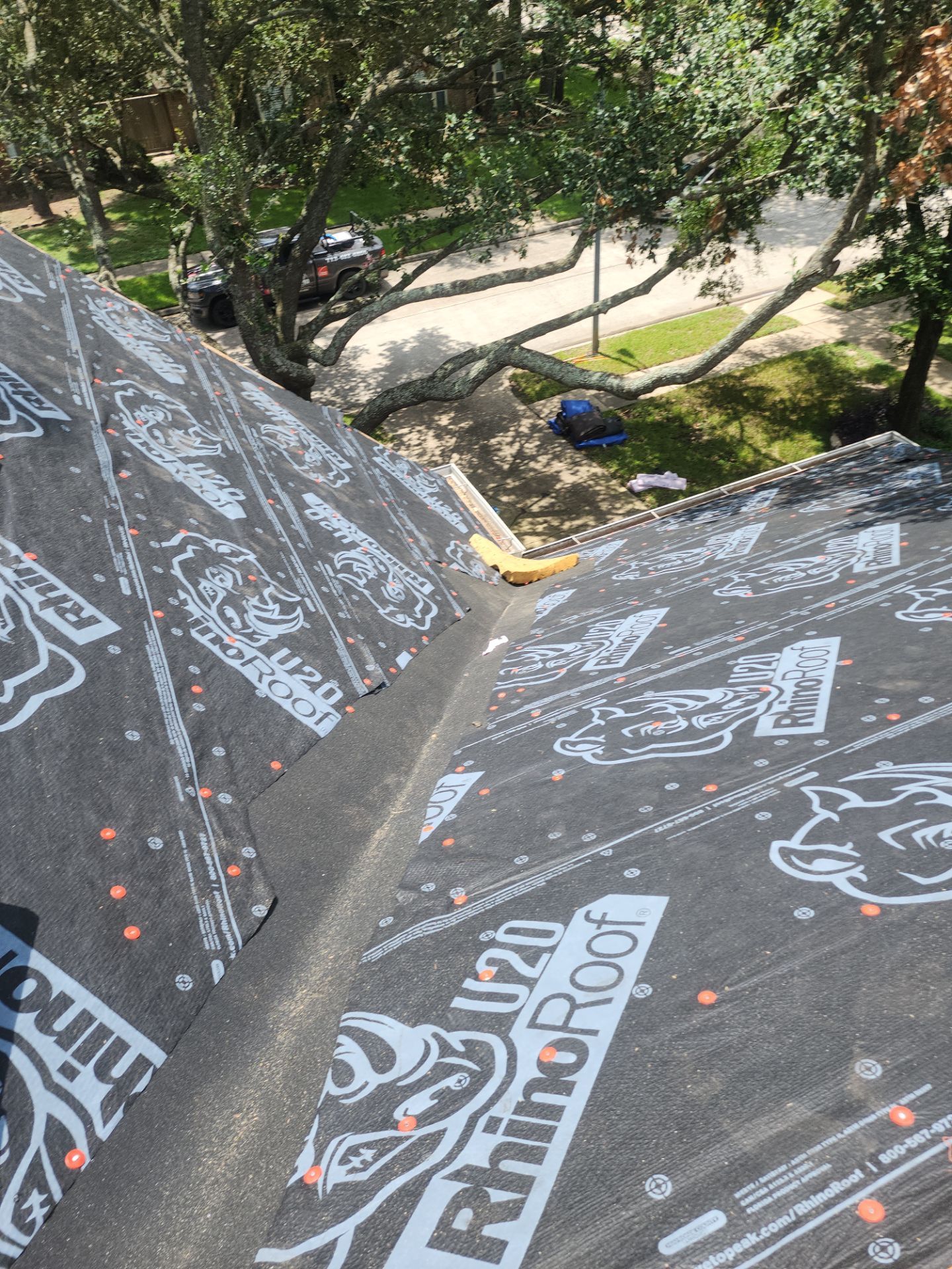 Residential Roofing Installation using Owen's Corning Duration (Lifetime) Shingles by Roof Repair Company