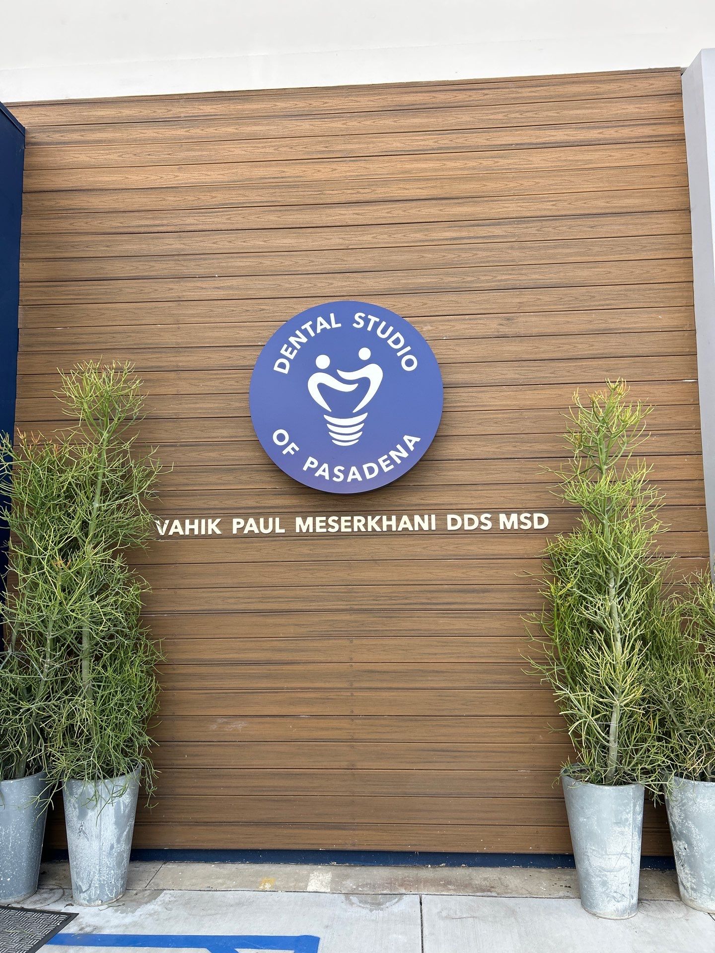Project in Pasadena by Golden State Signs