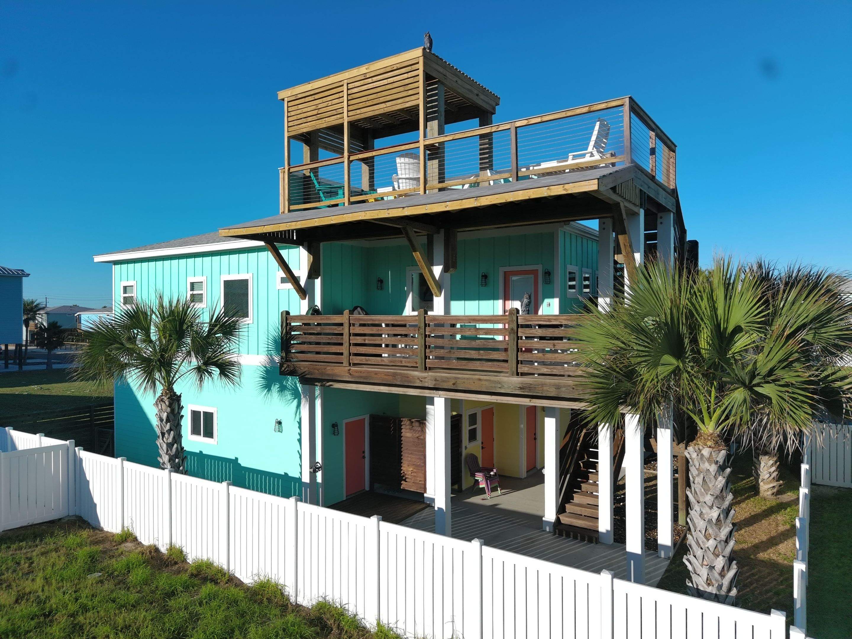 Roof Top Clubhouse on the Beach by Bayfront Roofing and Construction