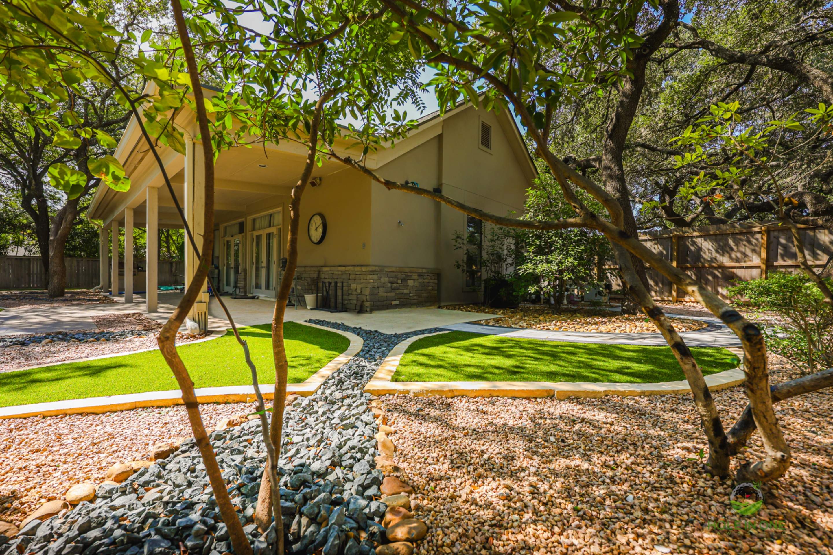 Chase Oak, San Antonio Tx. by Hole In One Lawns, LLC