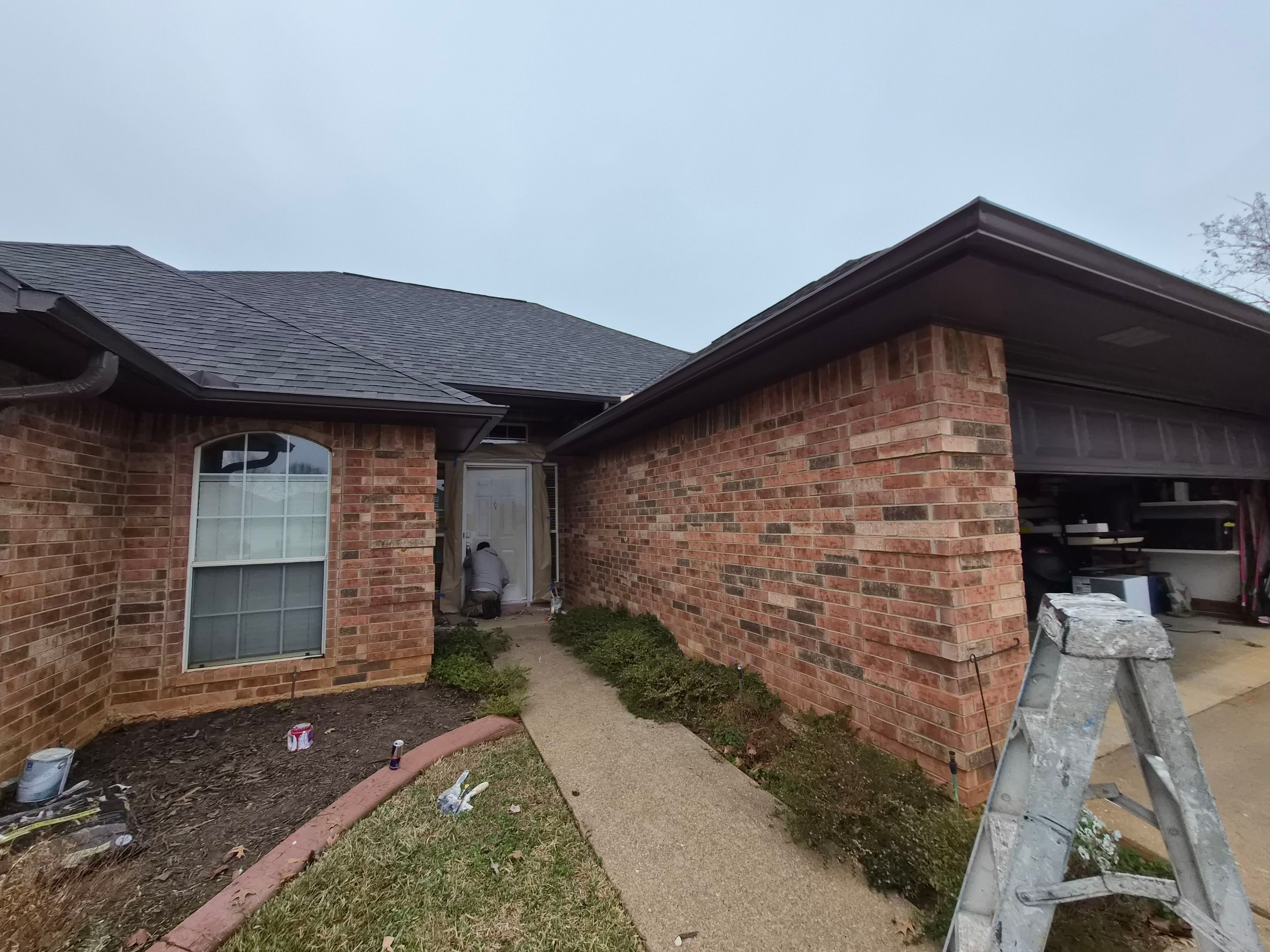 Refreshing the Exterior Paint in Whitehouse, TX by Quality Coats Painting