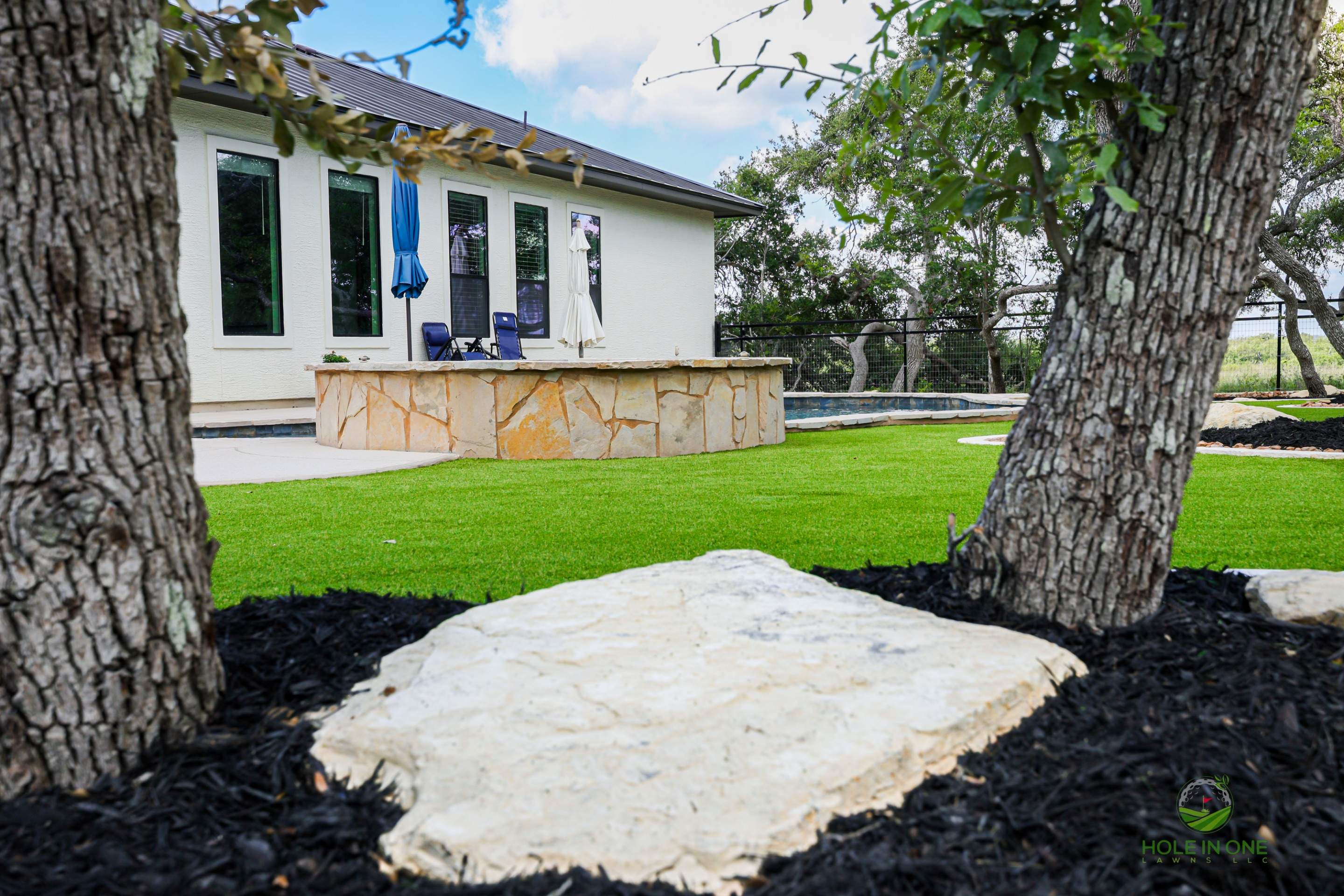Belle Oak, Bulverde Tx. by Hole In One Lawns, LLC
