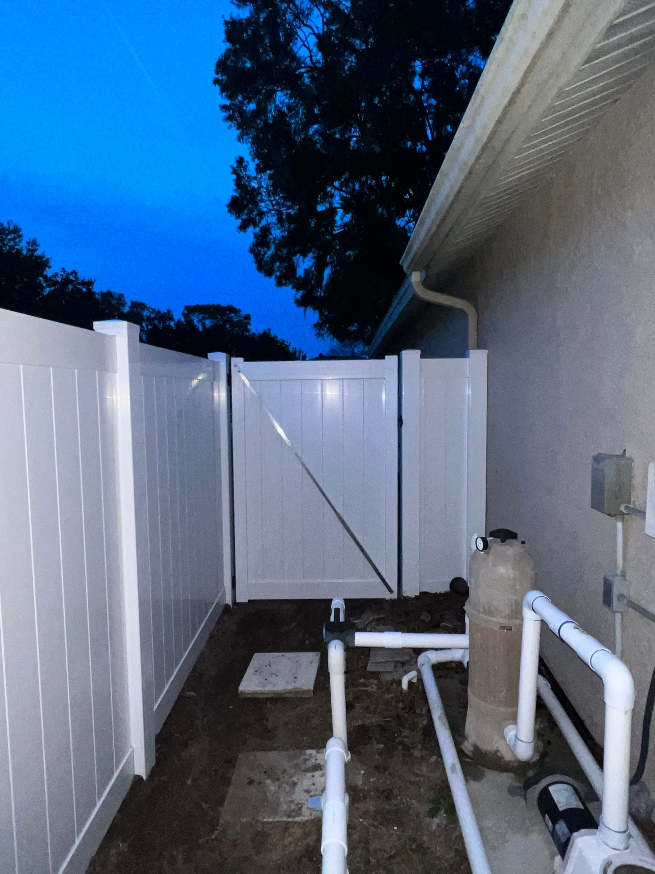 Vinyl Fence Installation using Open Picket Style Fence by Asap fence and gates, LLC