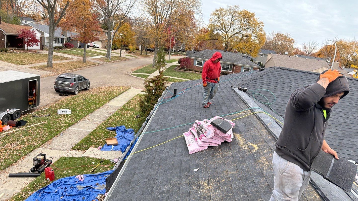 Roof Replacement using Owens Corning Onyx Black by 180 Contractors