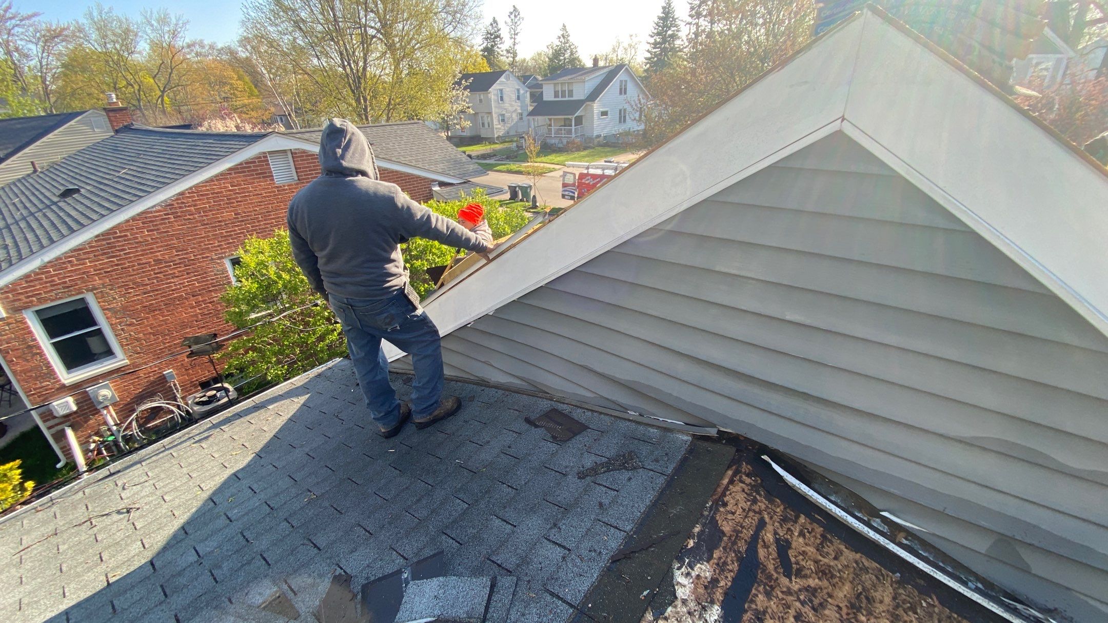 Roof Replacement using CertainTeed Landmark by 180 Contractors