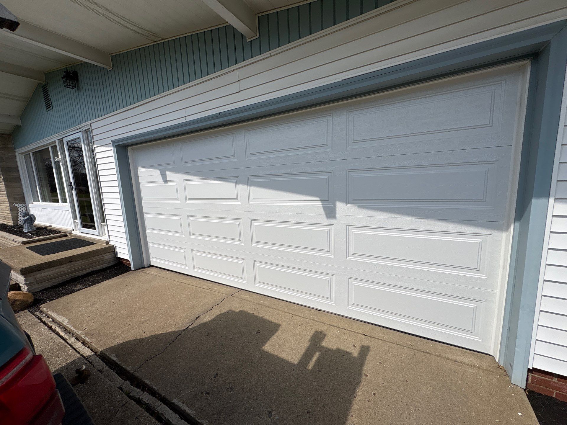 White Sectional Garage Door Installation in North Canton by Ohio Garage Door Repair