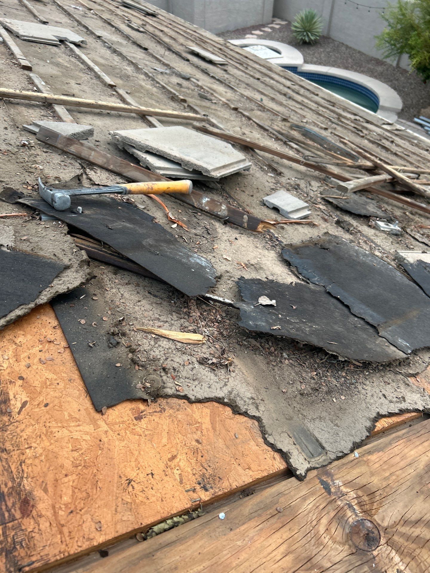 Autumn Sand Concrete Tile by Reimagine Roofing