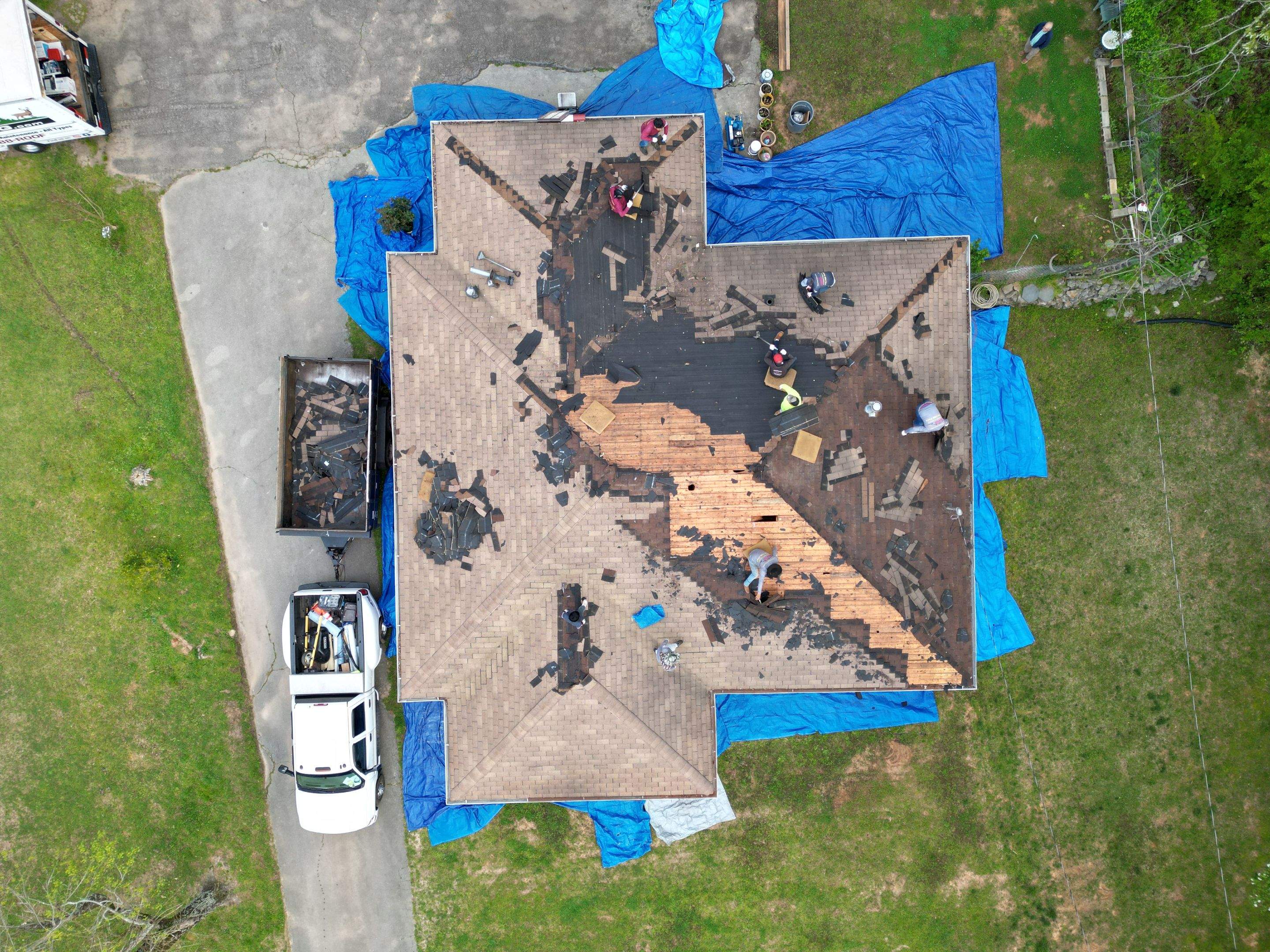 Roof Replacement by Deerfield Roofing LLC