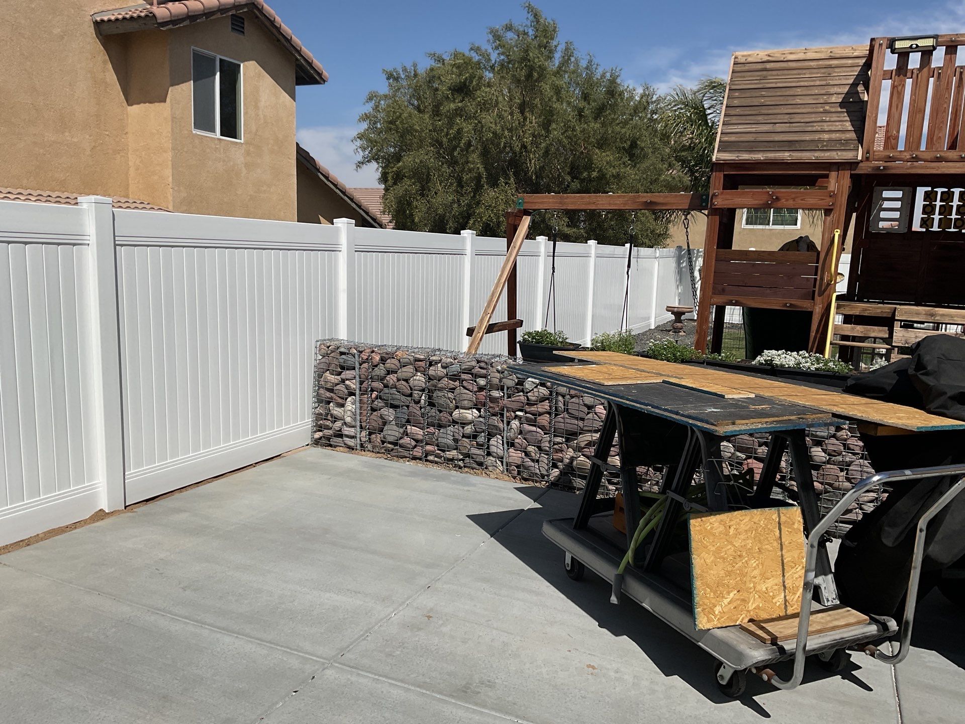 Fence Installation using Vinyl by Fence Guys Inc. 