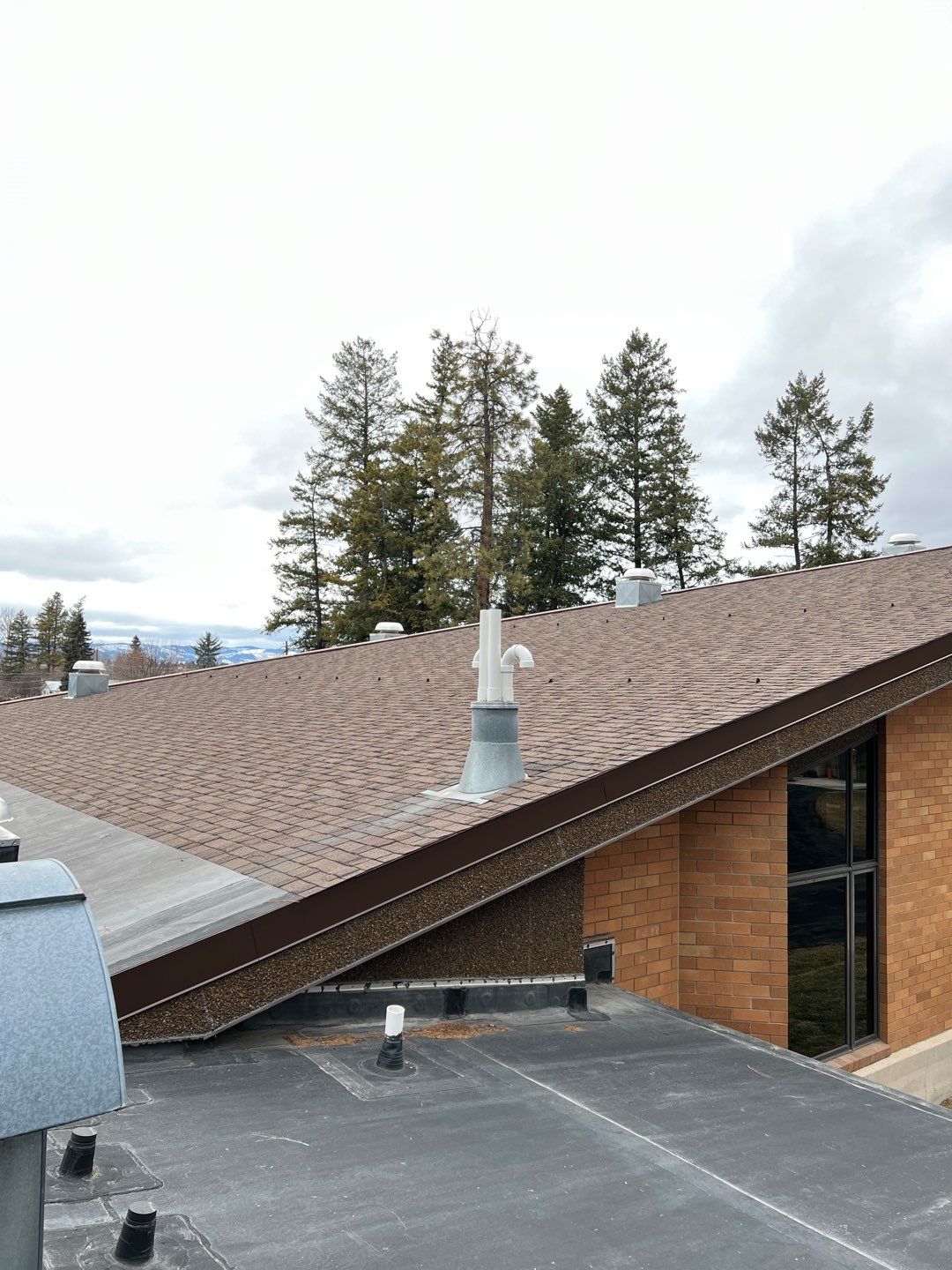 GAF Timberline HDZ - Charcoal by Montana Roofing Solutions