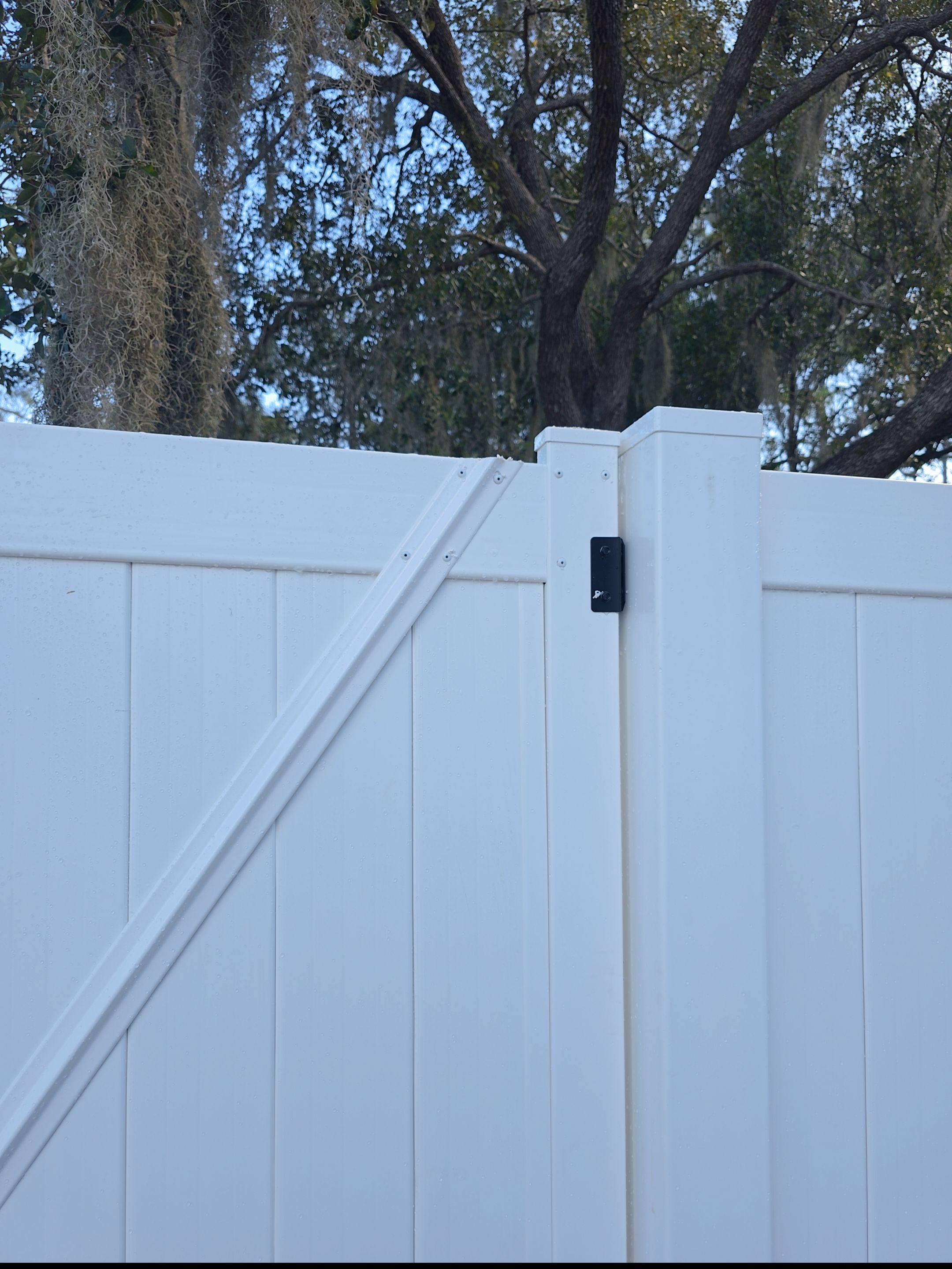 Vinyl Fence with Post Inserts in North Port by True Fence LLC