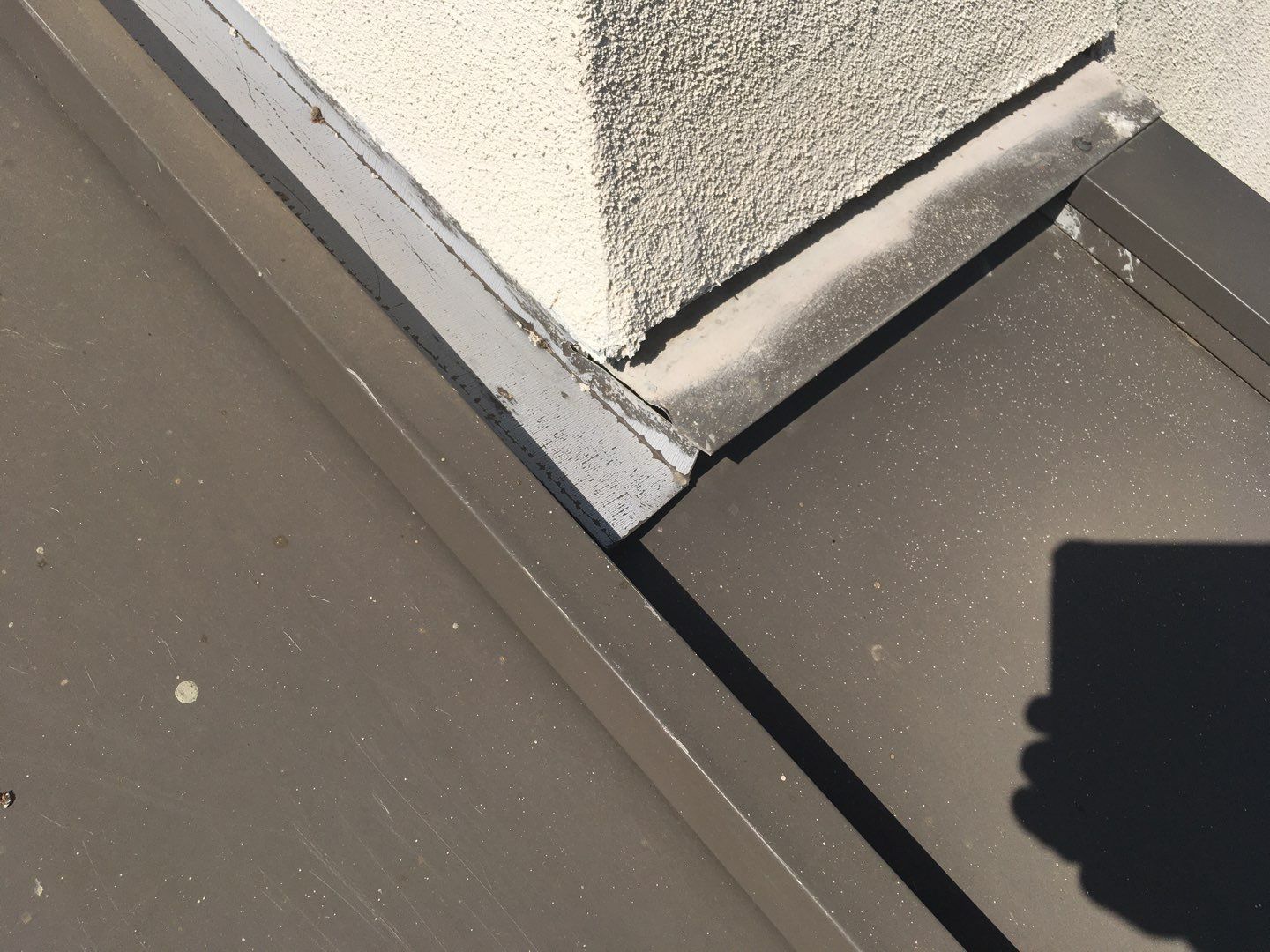 Spray foam and coatings inside commercial building HVAC well using Spray foam and coatings over existing BUR system by Straight Edge Roofing Inc