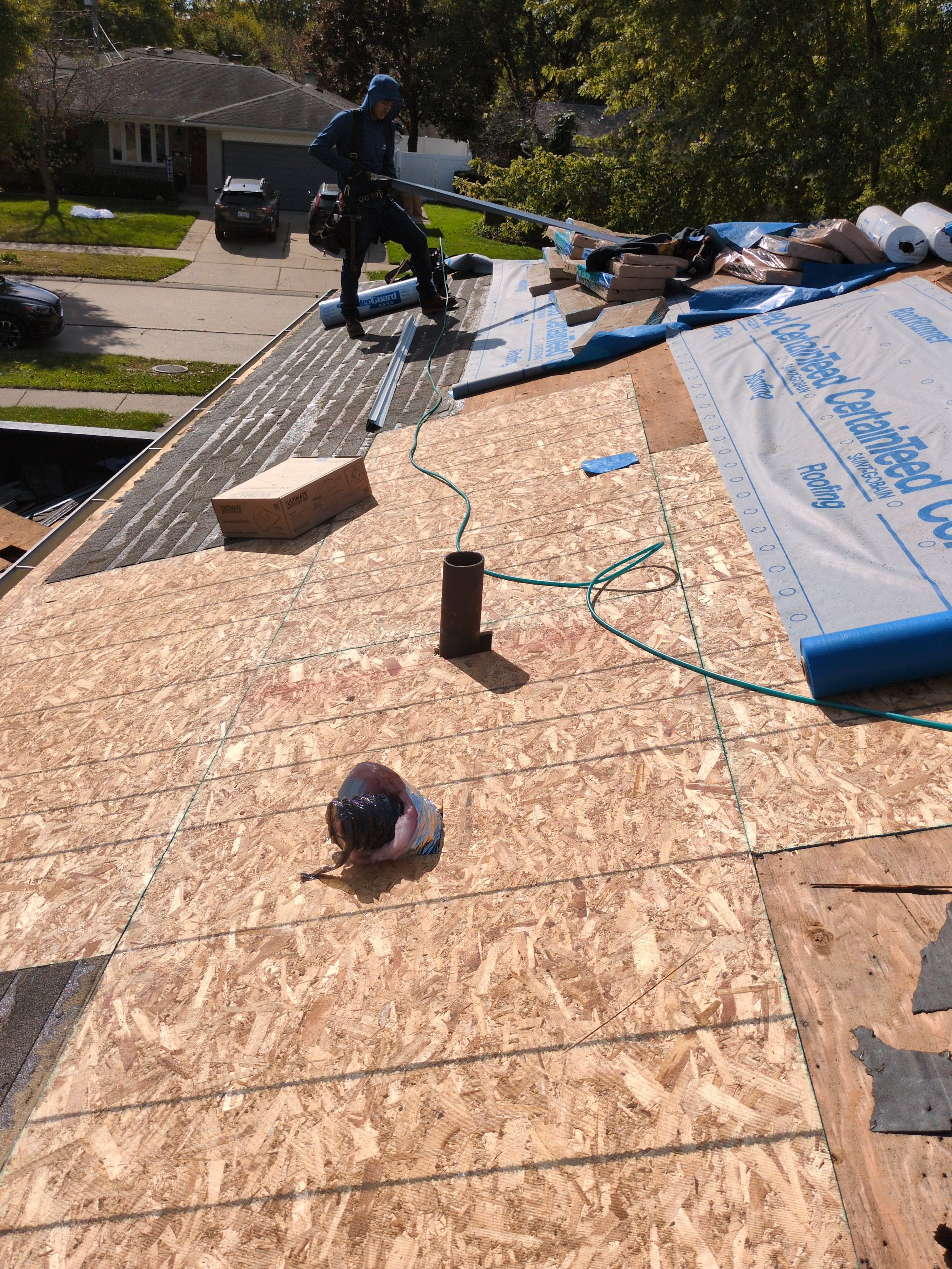 Roof Replacement using CertainTeed Landmark by 180 Contractors