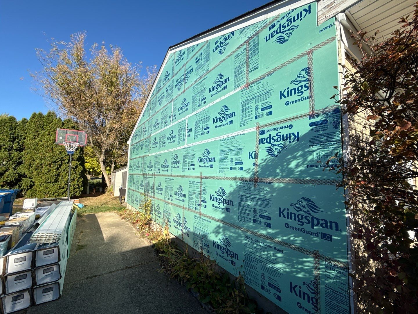 Siding Replacement using Alside S7 Cedar Mill Grain Cape Cod Grey by 180 Contractors