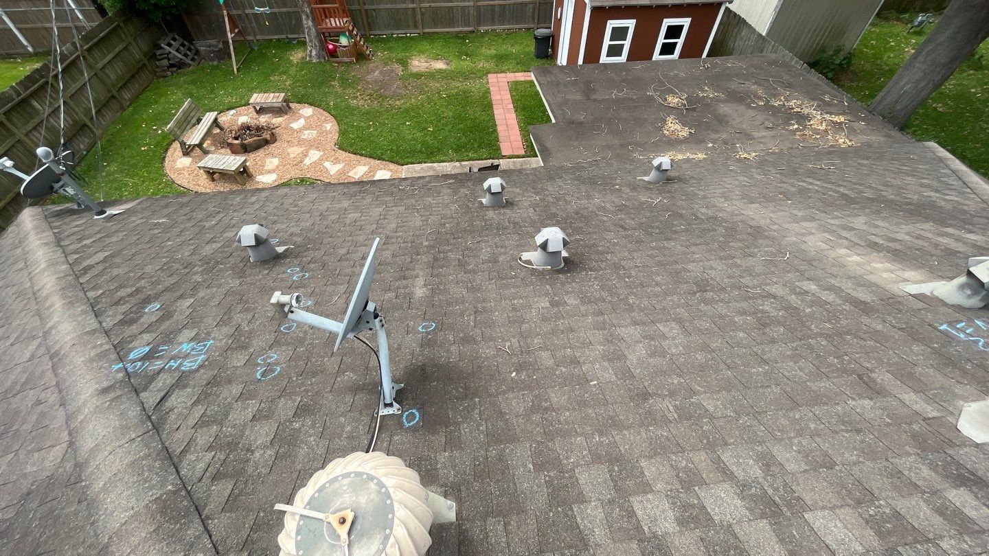 Residential Roofing Installation using Owen's Corning Duration by Roof Concepts Construction