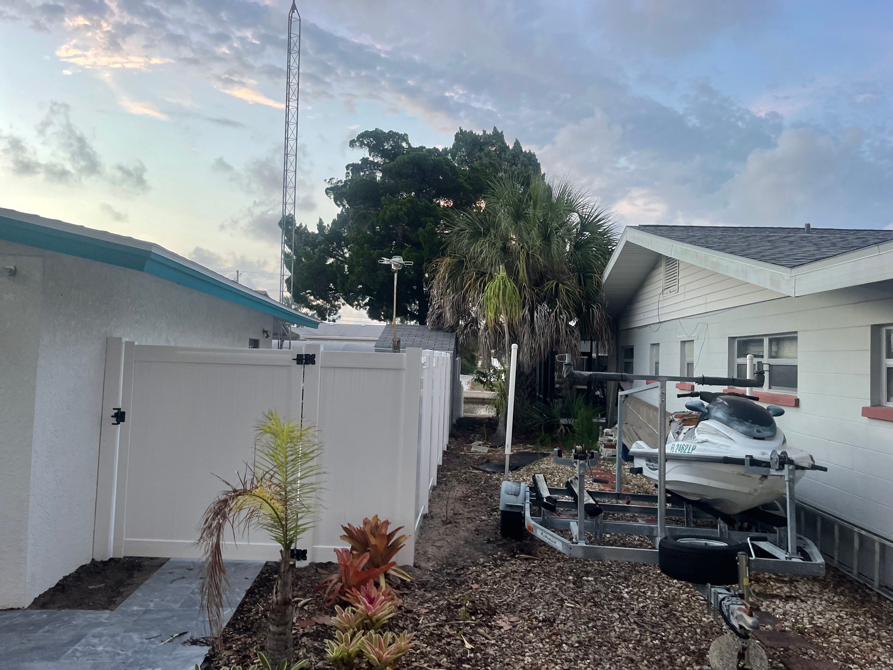 Bradenton, FL 6 ft. Tall White Vinyl Privacy Fence by Asap fence and gates, LLC