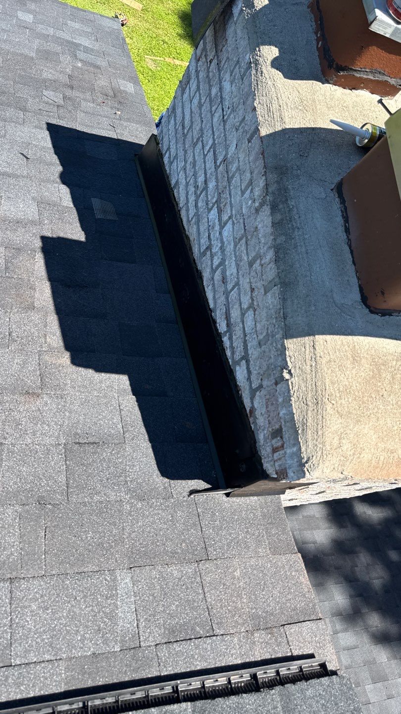Roof Replacement using Owens Corning Onyx Black by 180 Contractors