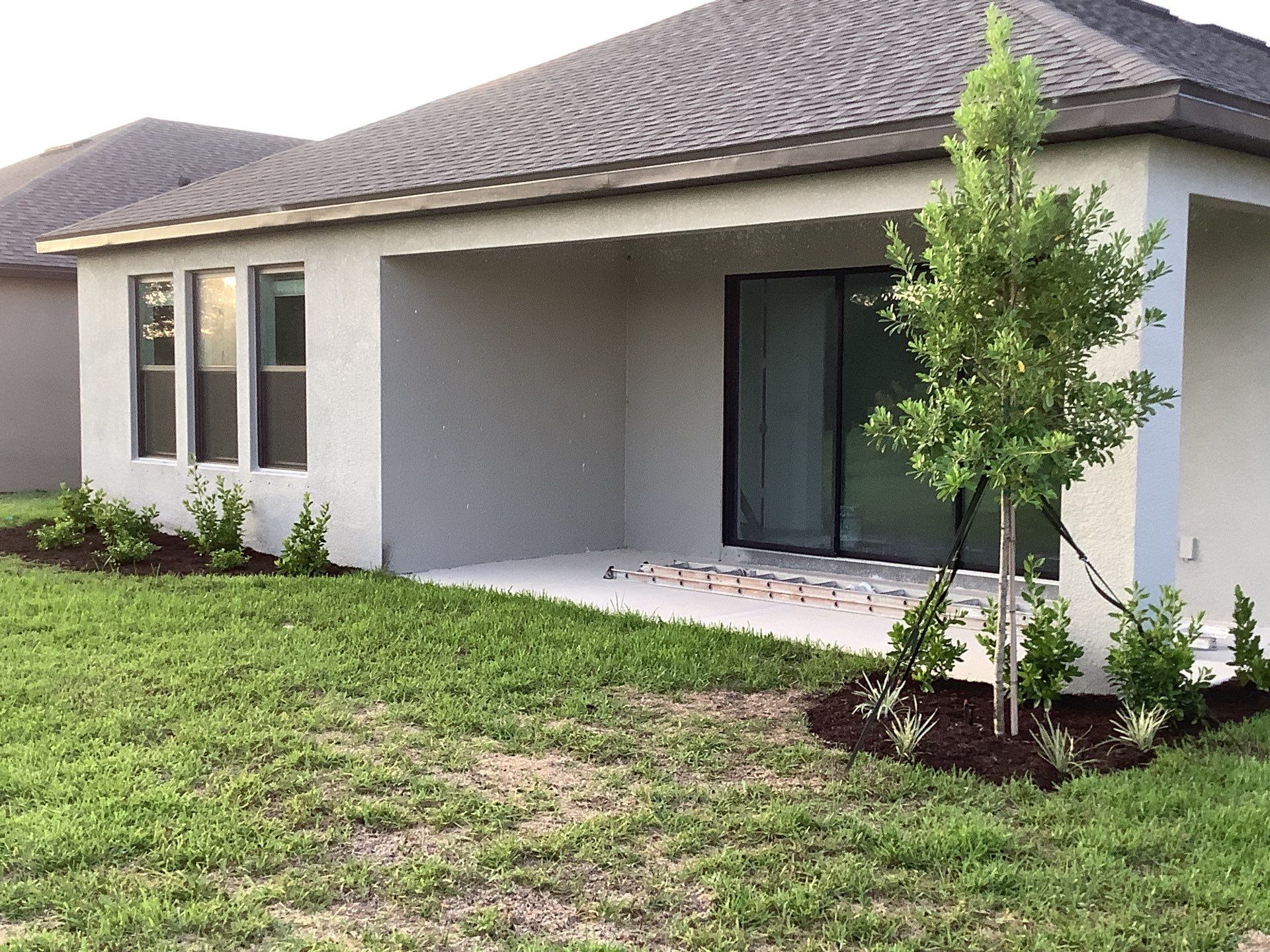 Musket Brown Seamless Gutters using Musket Brown Seamless Gutters in Nokomis FL by Gutter Professors