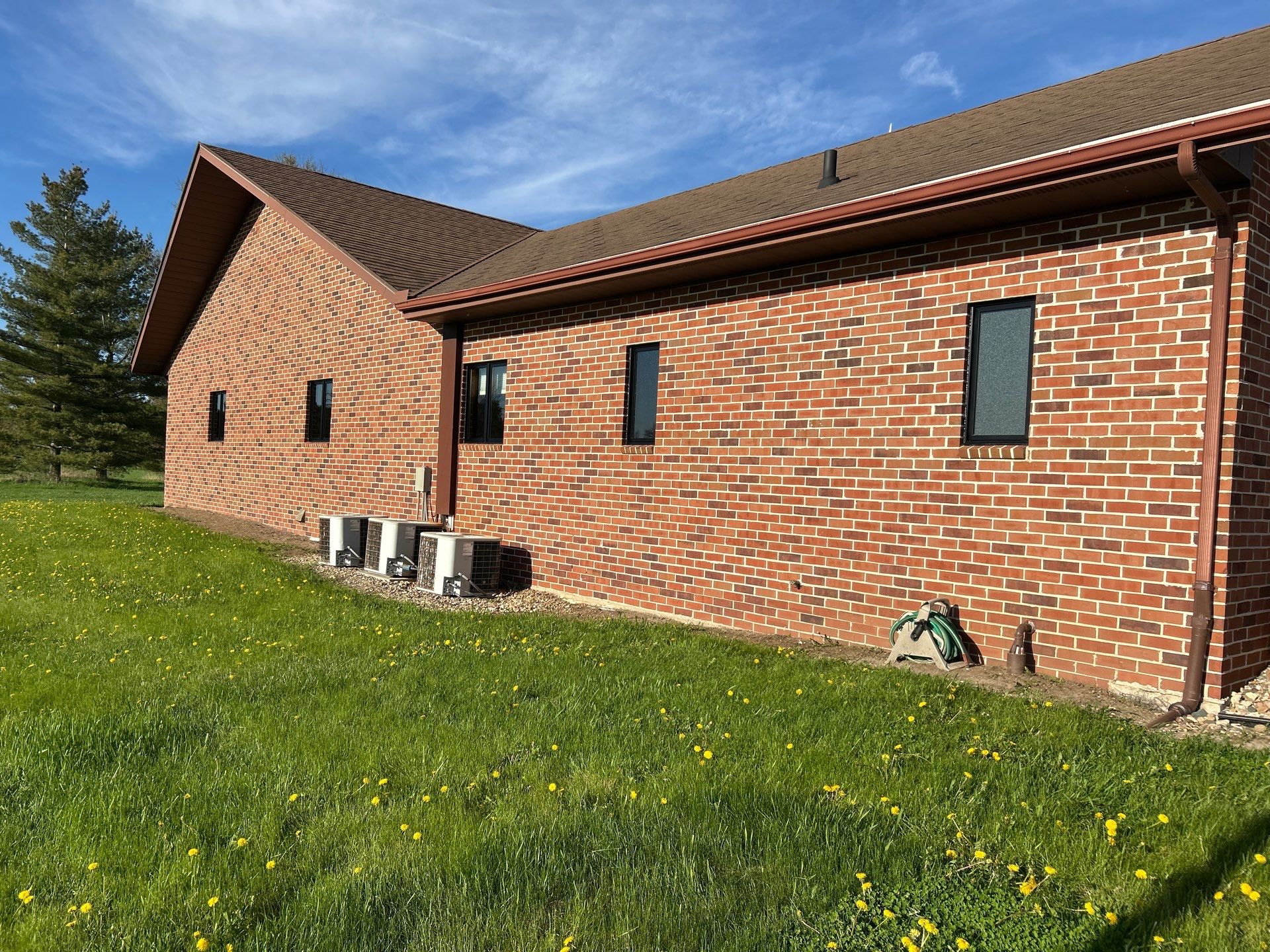 Window replacement using Pella Lifestyle wood/Aluminum window by United Windows and Siding LLC