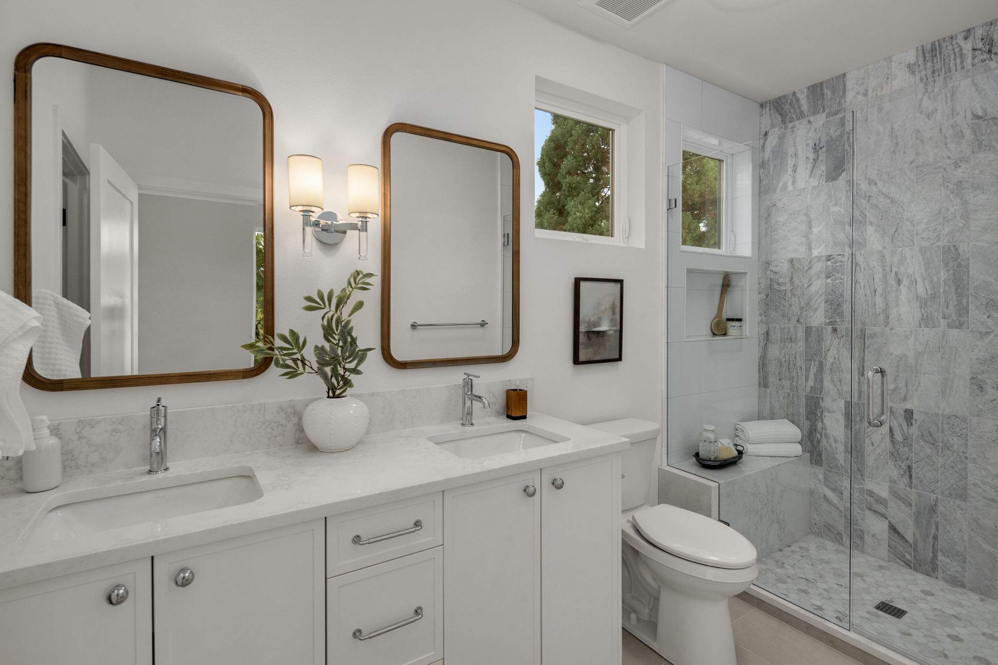 Kirkland West of Market DADU by LinMak Construction