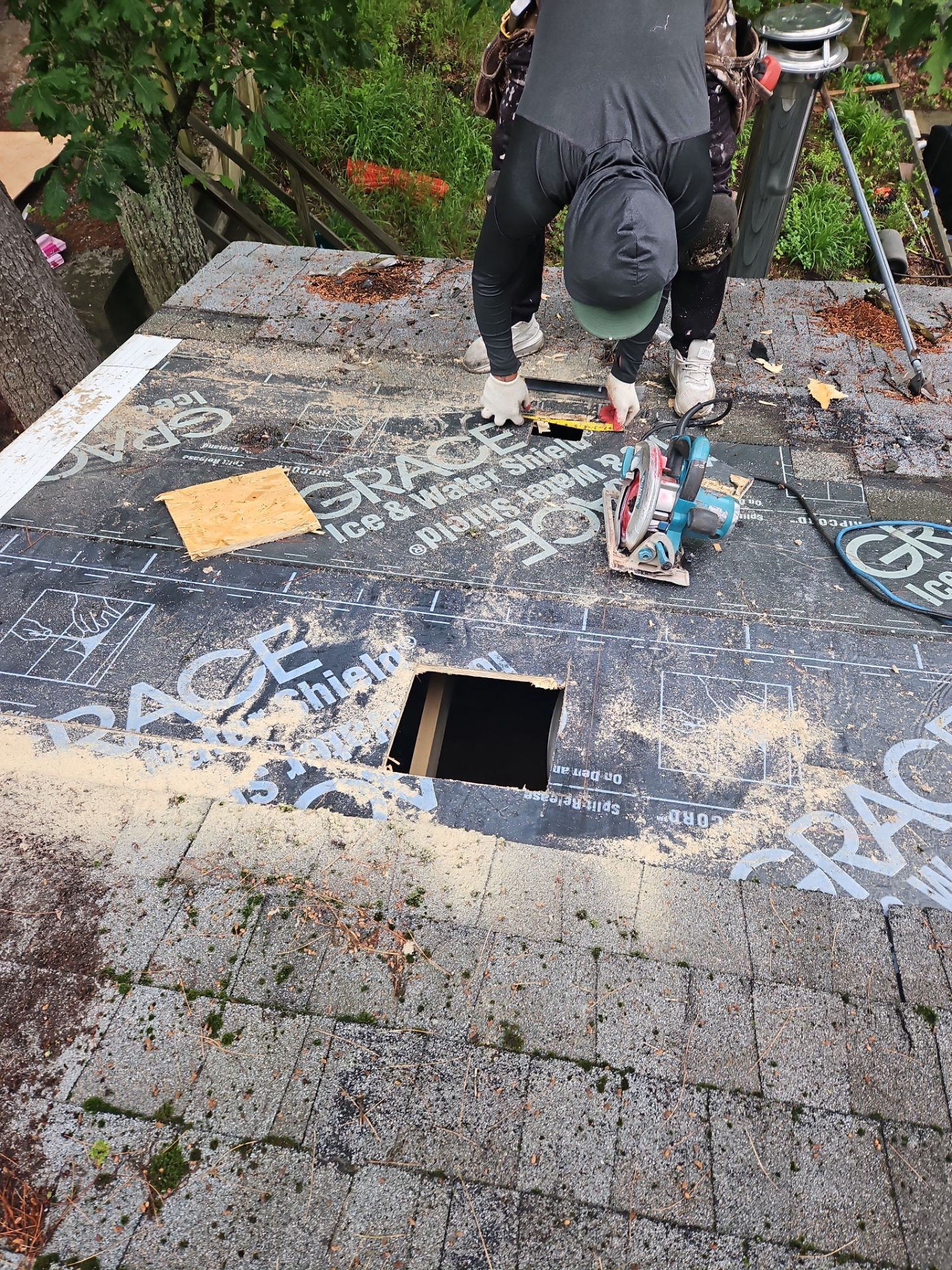Leak Repair & Roof Wash – Groton, MA by Mighty Dog Roofing of Greater Middlesex County