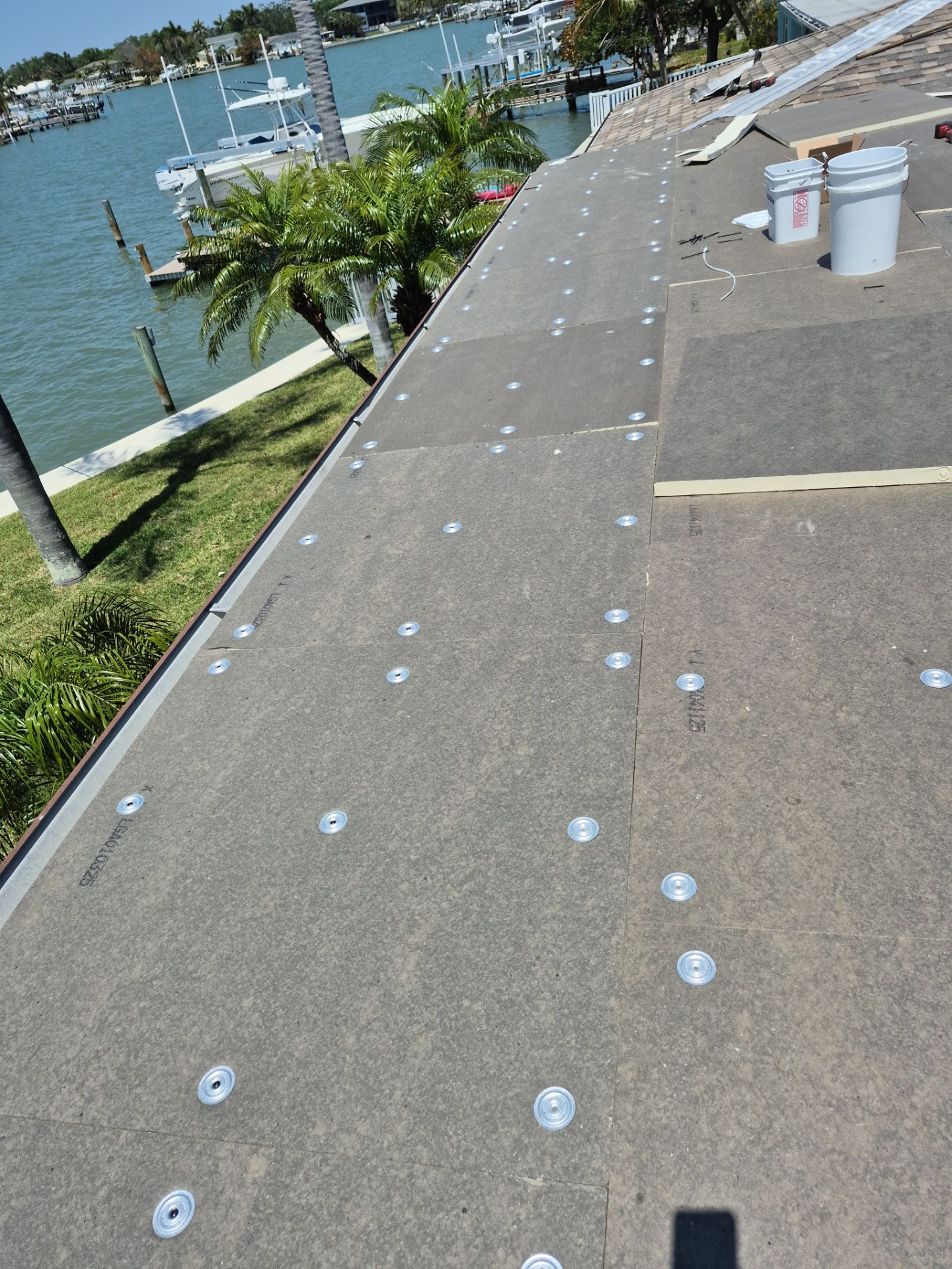 Project in Seminole 33772 by Mitchell Roofing Company LLC