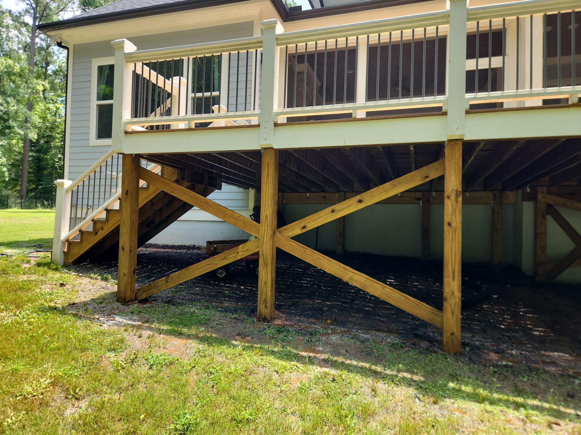 Wood Deck using Wood Sealant by DuraSeal