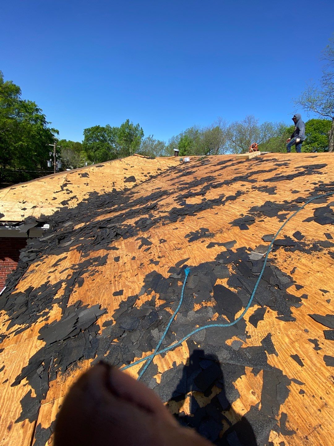 church using gaf hdz by Roof Bullies