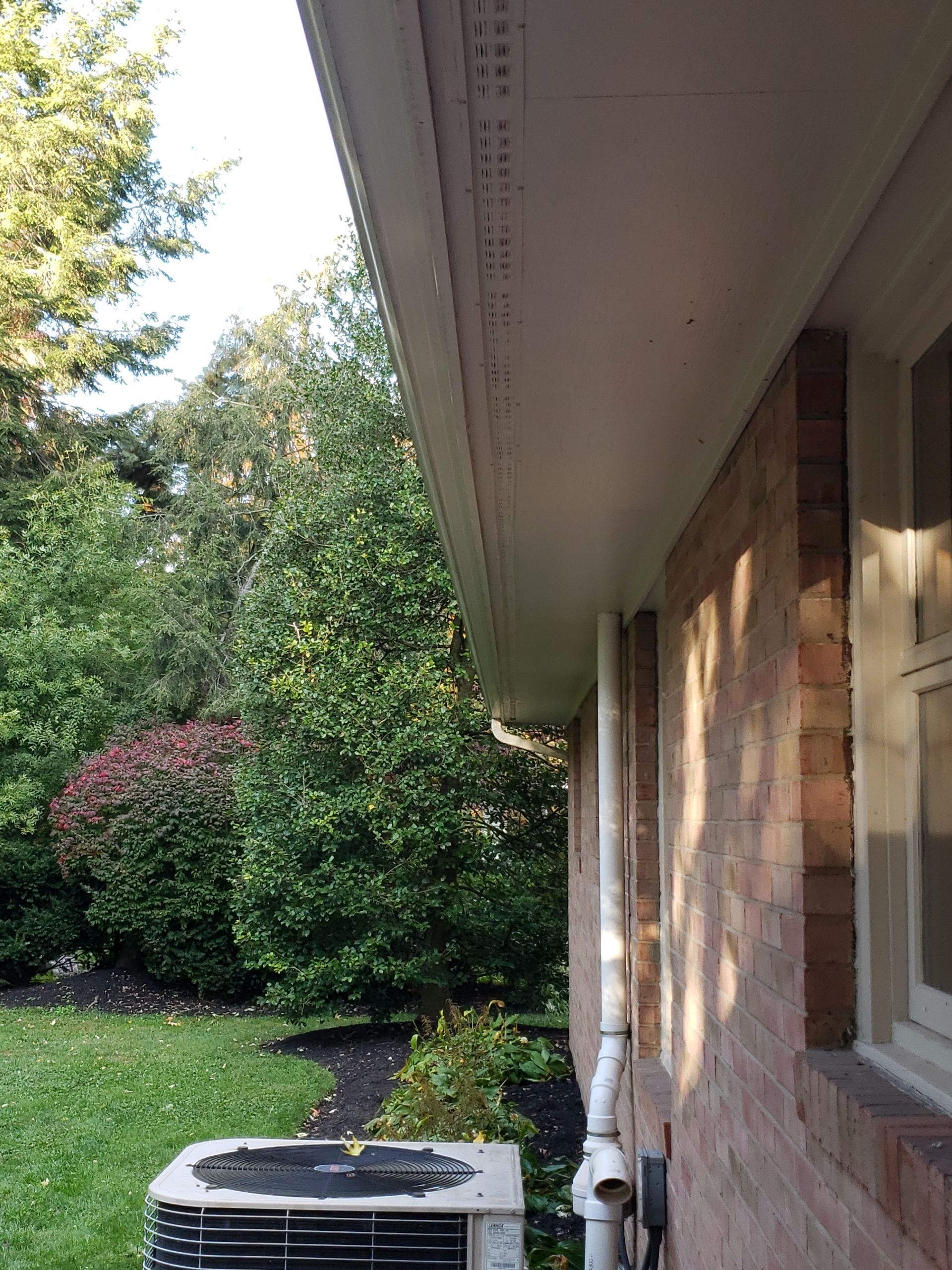 ATLAS PINNACLE COLOR: MORNING HARVEST DRIP EDGE: MUSKET BROWN by Eagle Eye Roofing