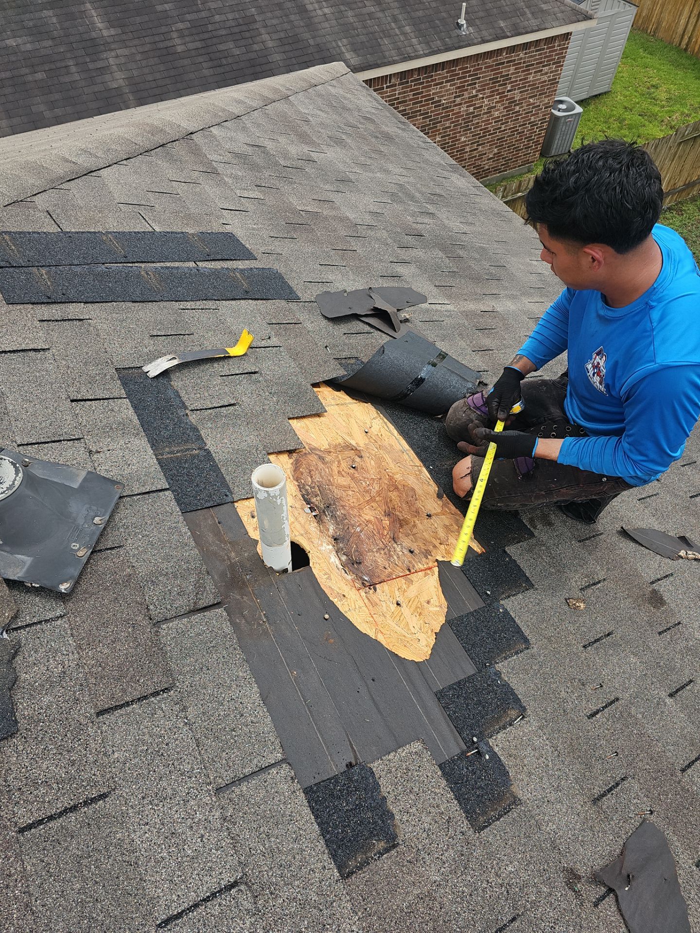Hail Damage using Owen's Corning Duration (Lifetime) Shingles by Roof Repair Company