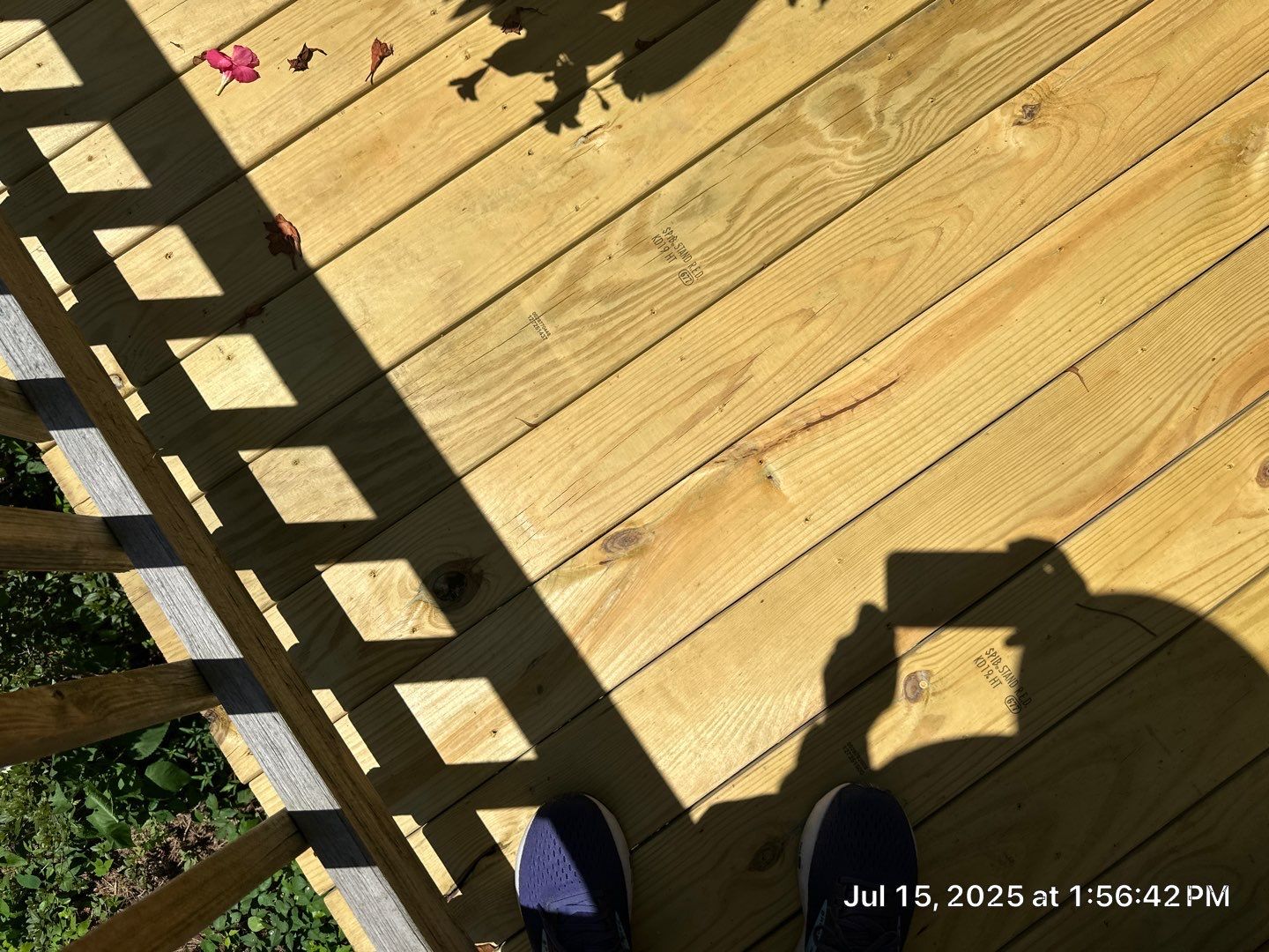 Wood Deck using Wood Sealant by DuraSeal