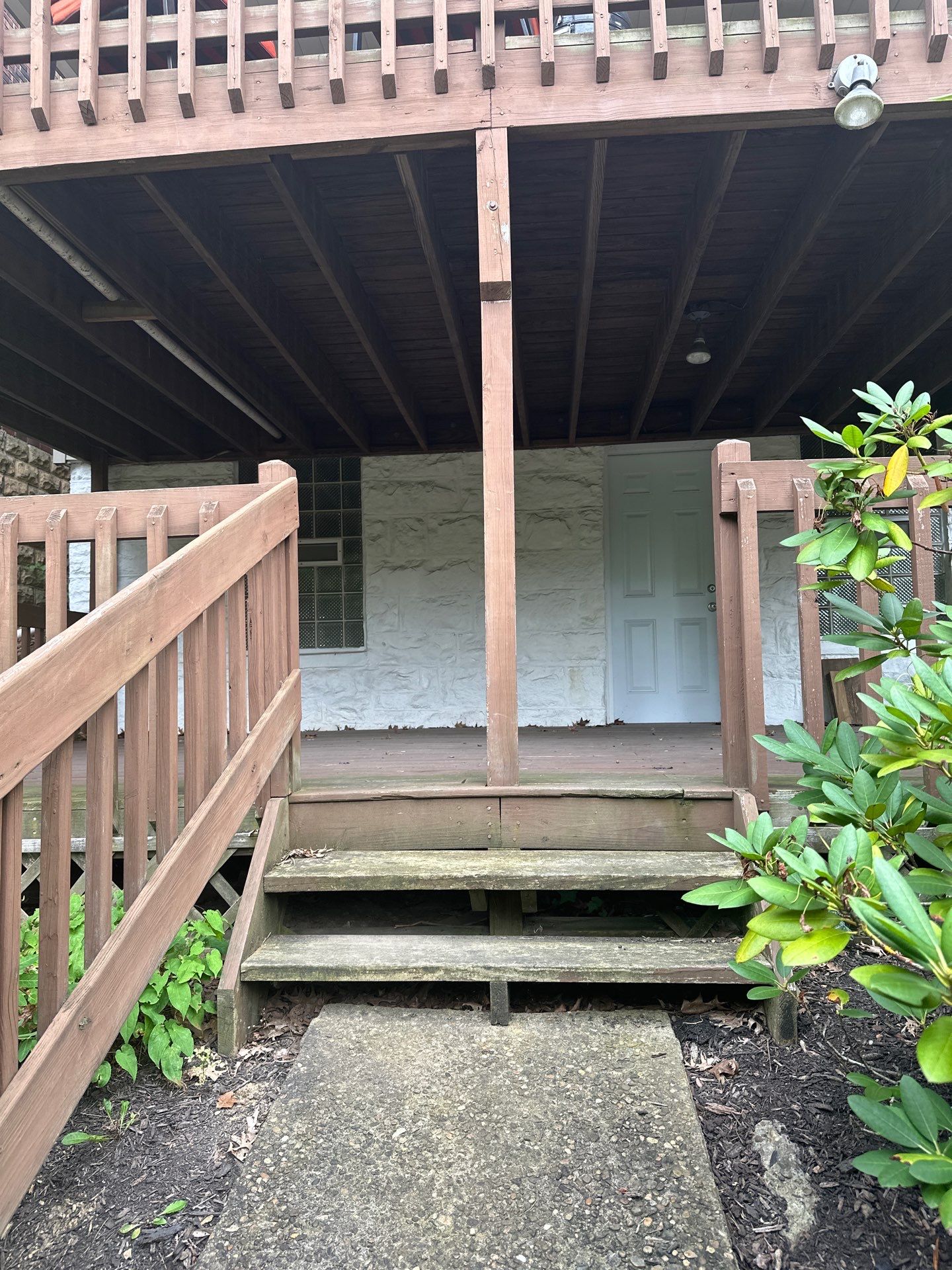 Deck by Cousins Roofing Siding & Decks