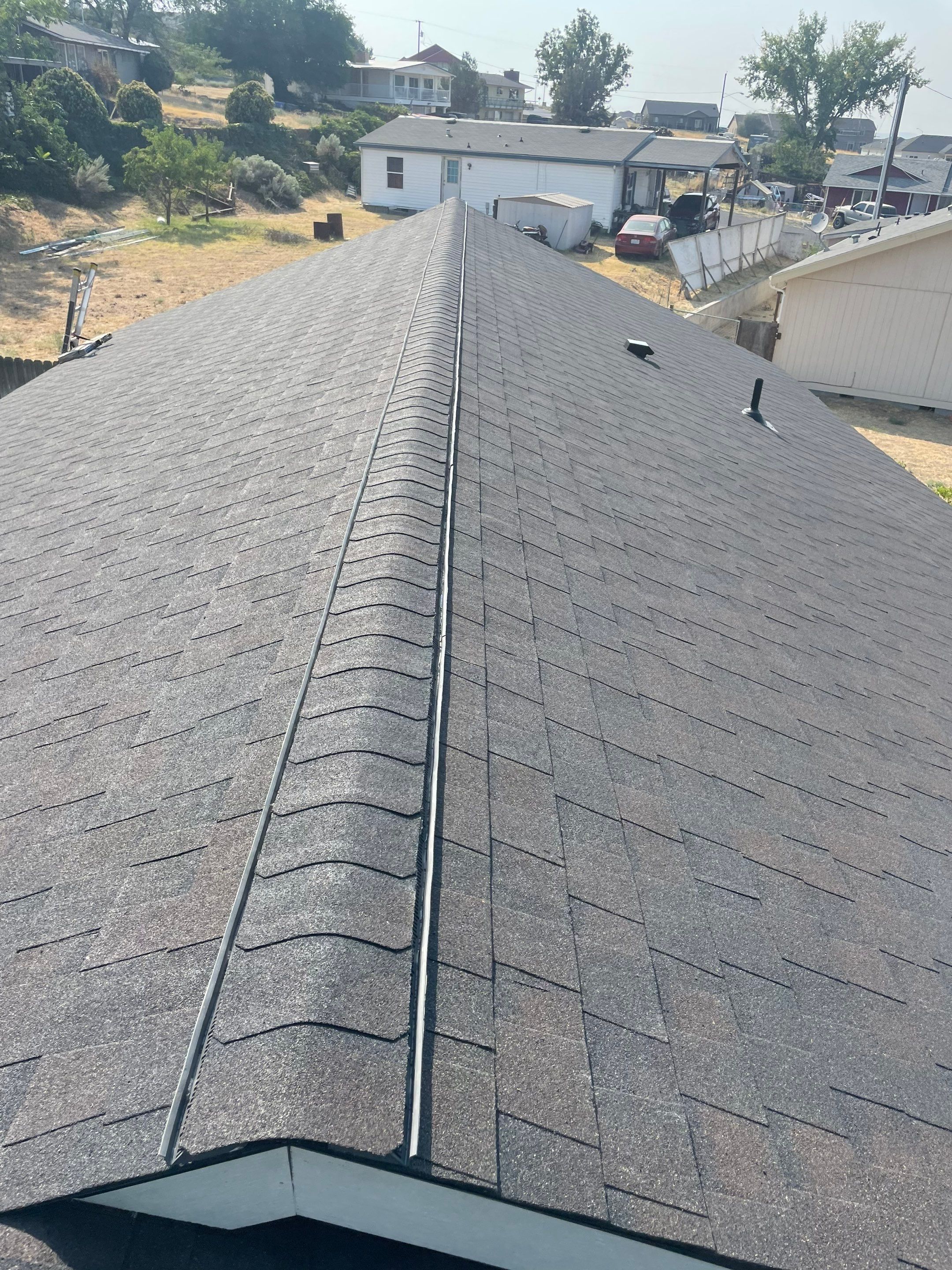 Residential Roofing Installation Featuring CertainTeed Landmark Pro Shingles in Umatilla by Alpine Roofing