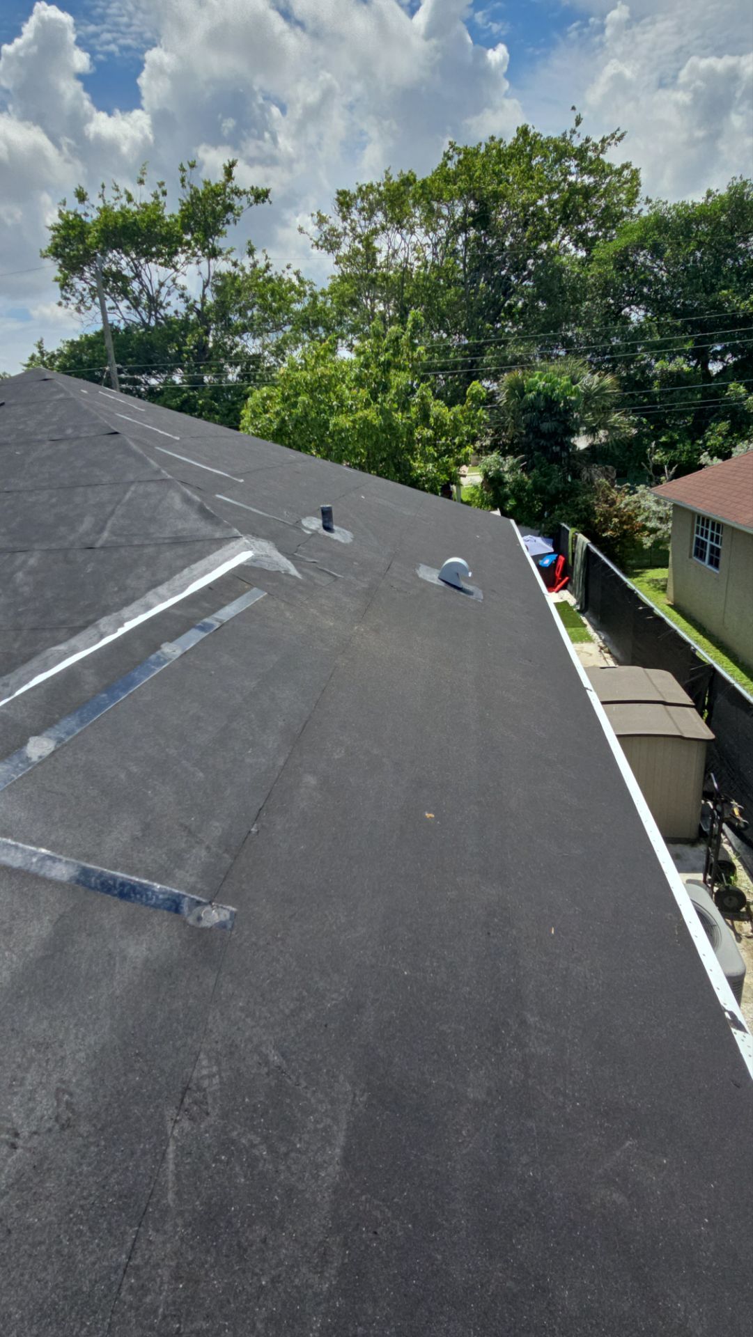 Shingle Roof Replacement in Pompano Beach – Expert Craftsmanship & Impressive Service by Aastro Roofing