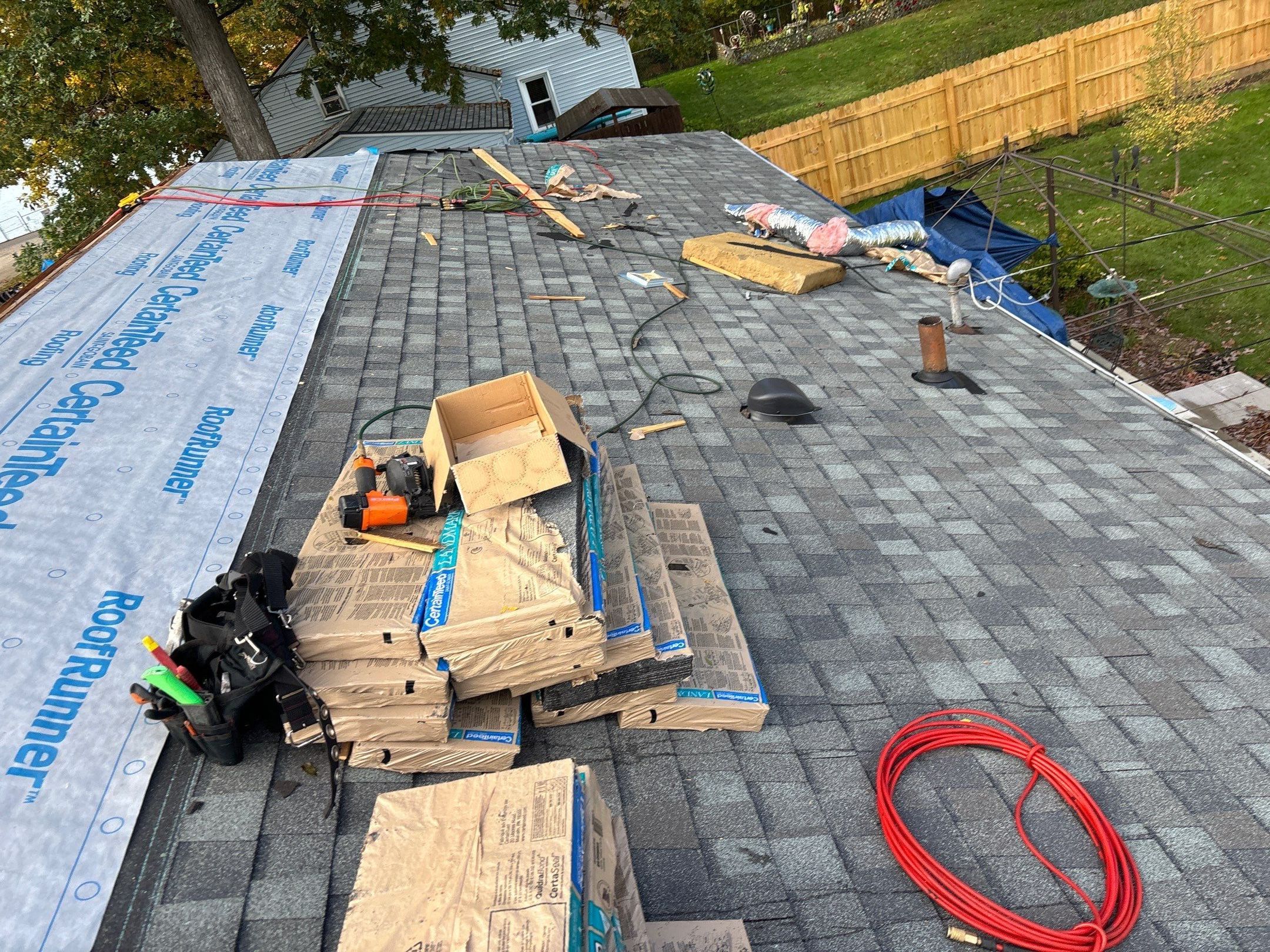 Roof Replacement using CertainTeed Landmark by 180 Contractors