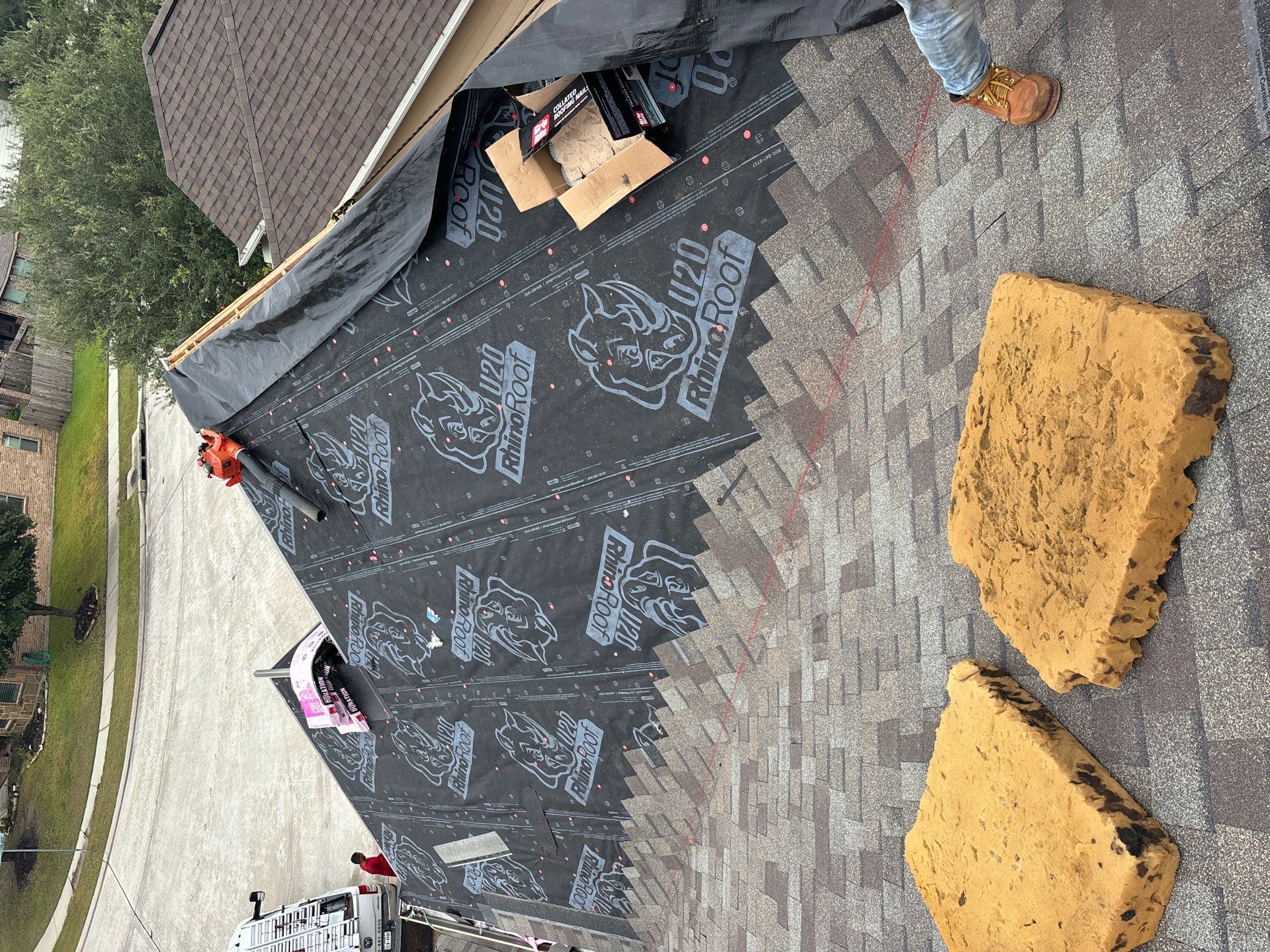 Residential Roofing Installation using Owen's Corning Duration (Lifetime) Shingles by Roof Repair Company