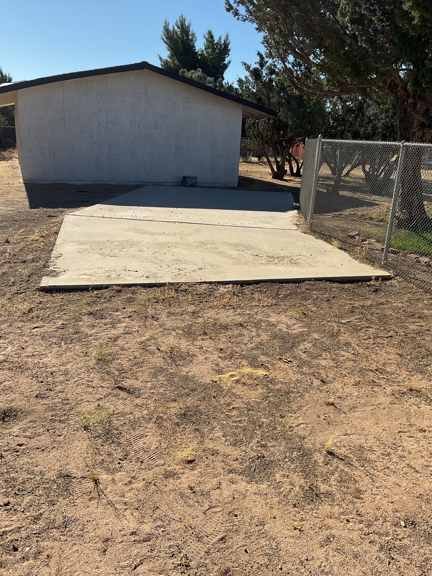 Chain link gate installation using chain -link by Fence Guys Inc. 
