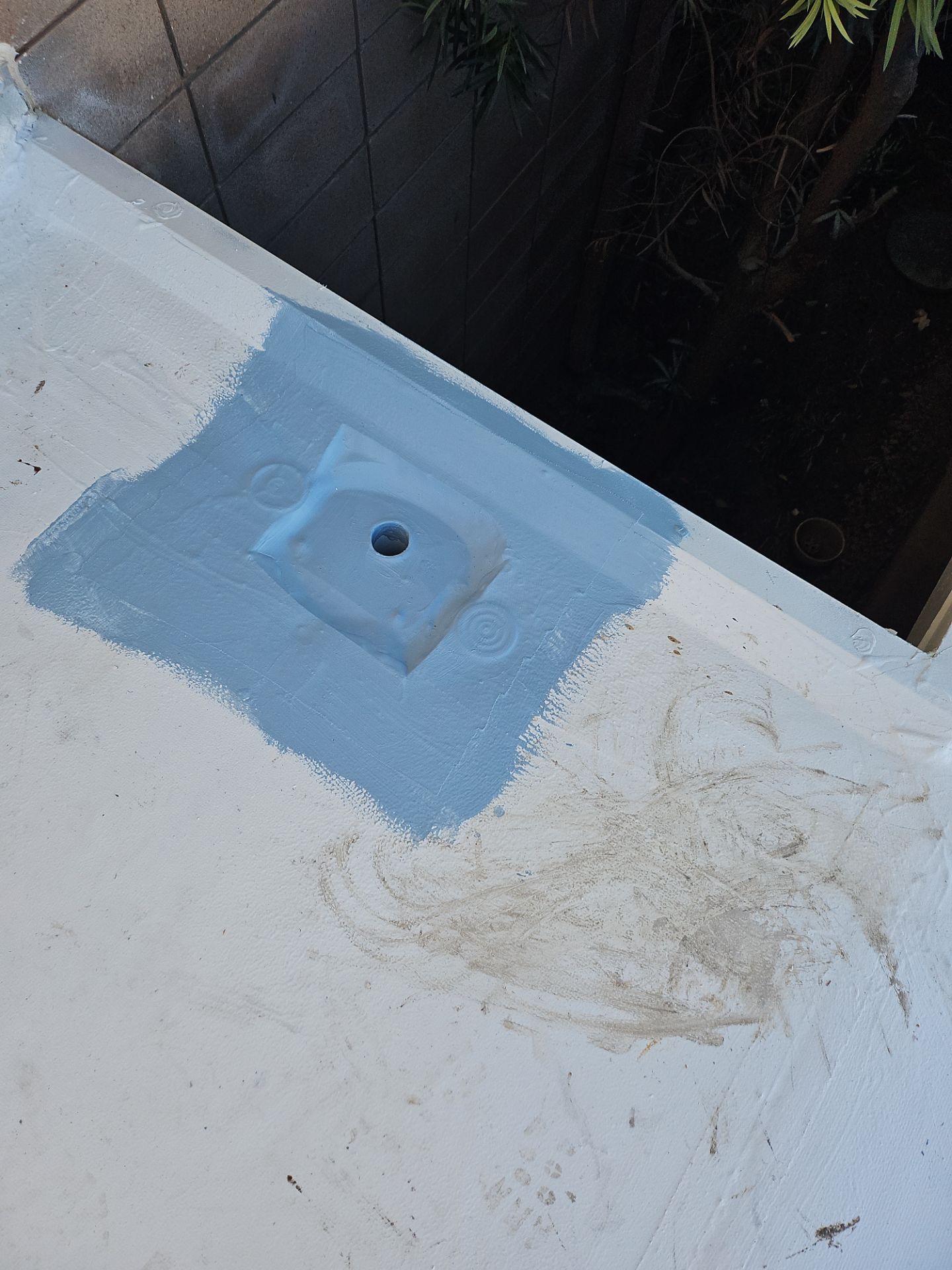 Single-ply restoration system using Benchmark/PUMA XL coatings over TPO single-ply roofing by Straight Edge Roofing Inc