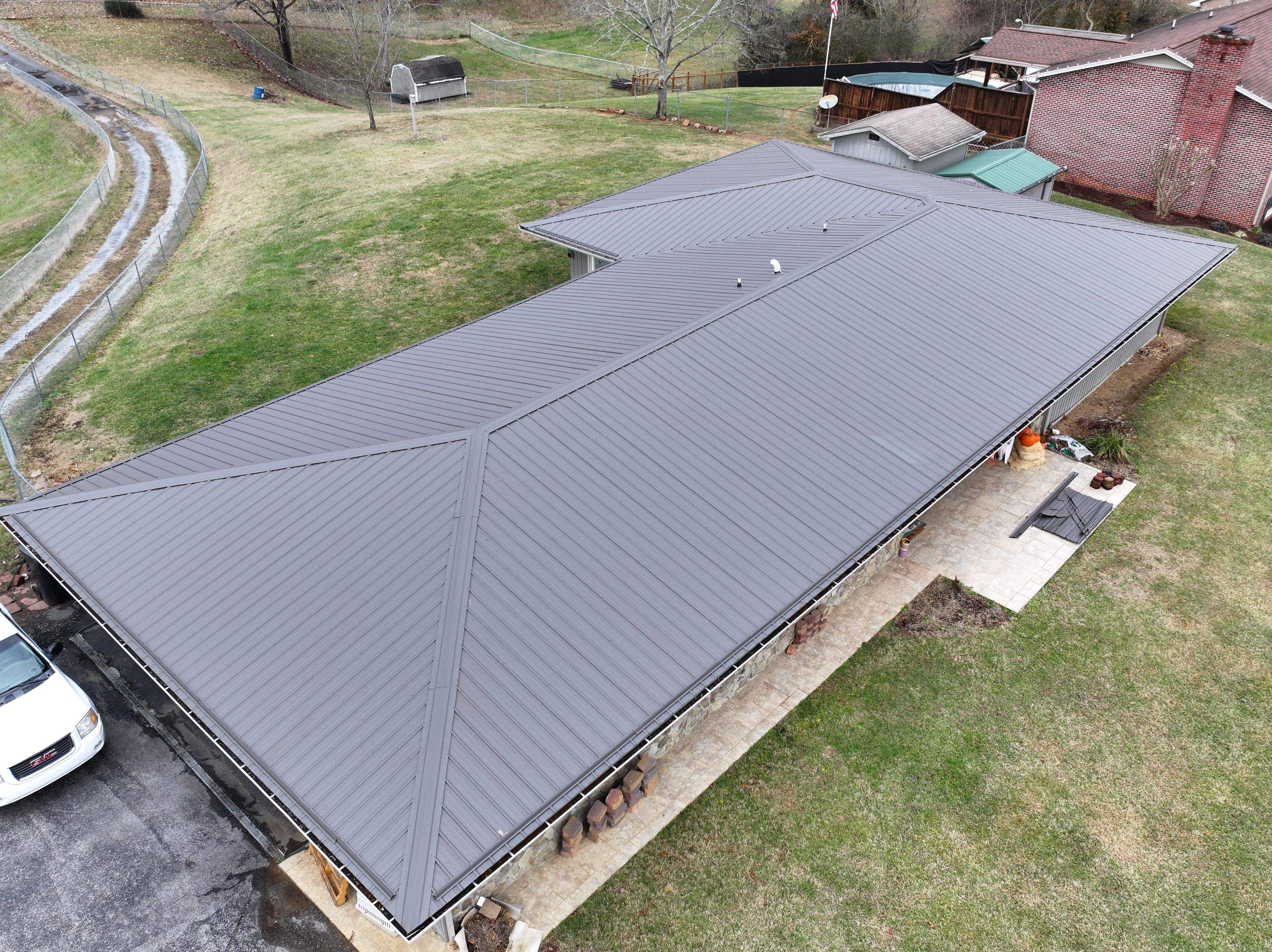 Donnely Residence by Omnia Roofing