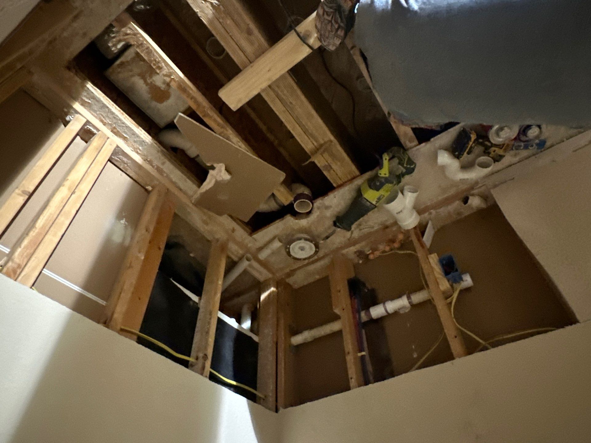 House Remodel in Alden Bridge by SophAlx LLC