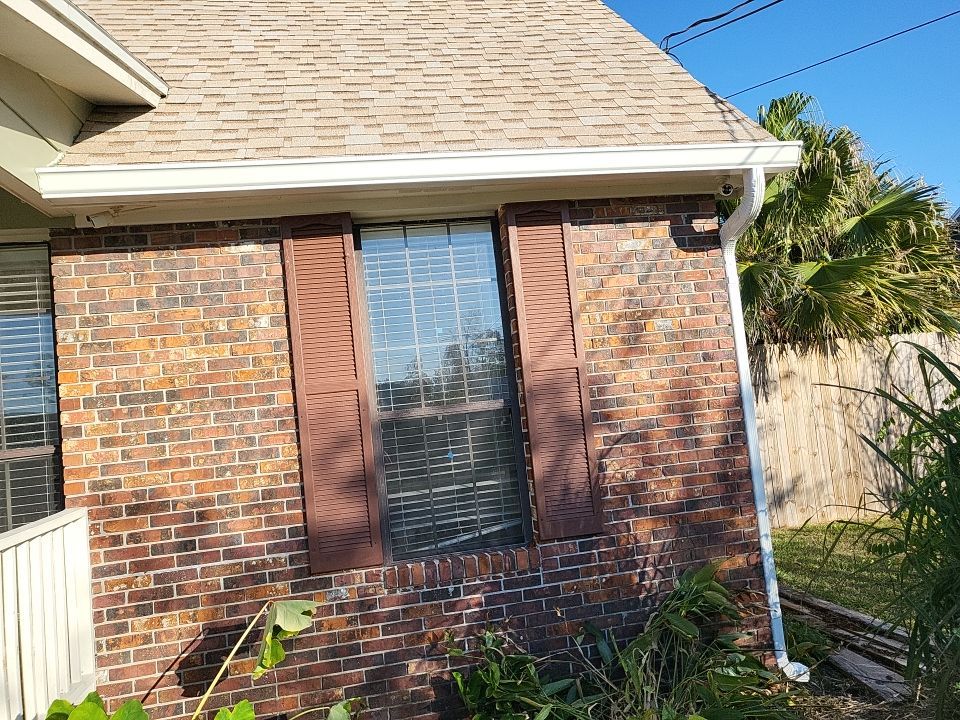 Gutter Installation using K-Style Seamless Gutters by Gutter Professors