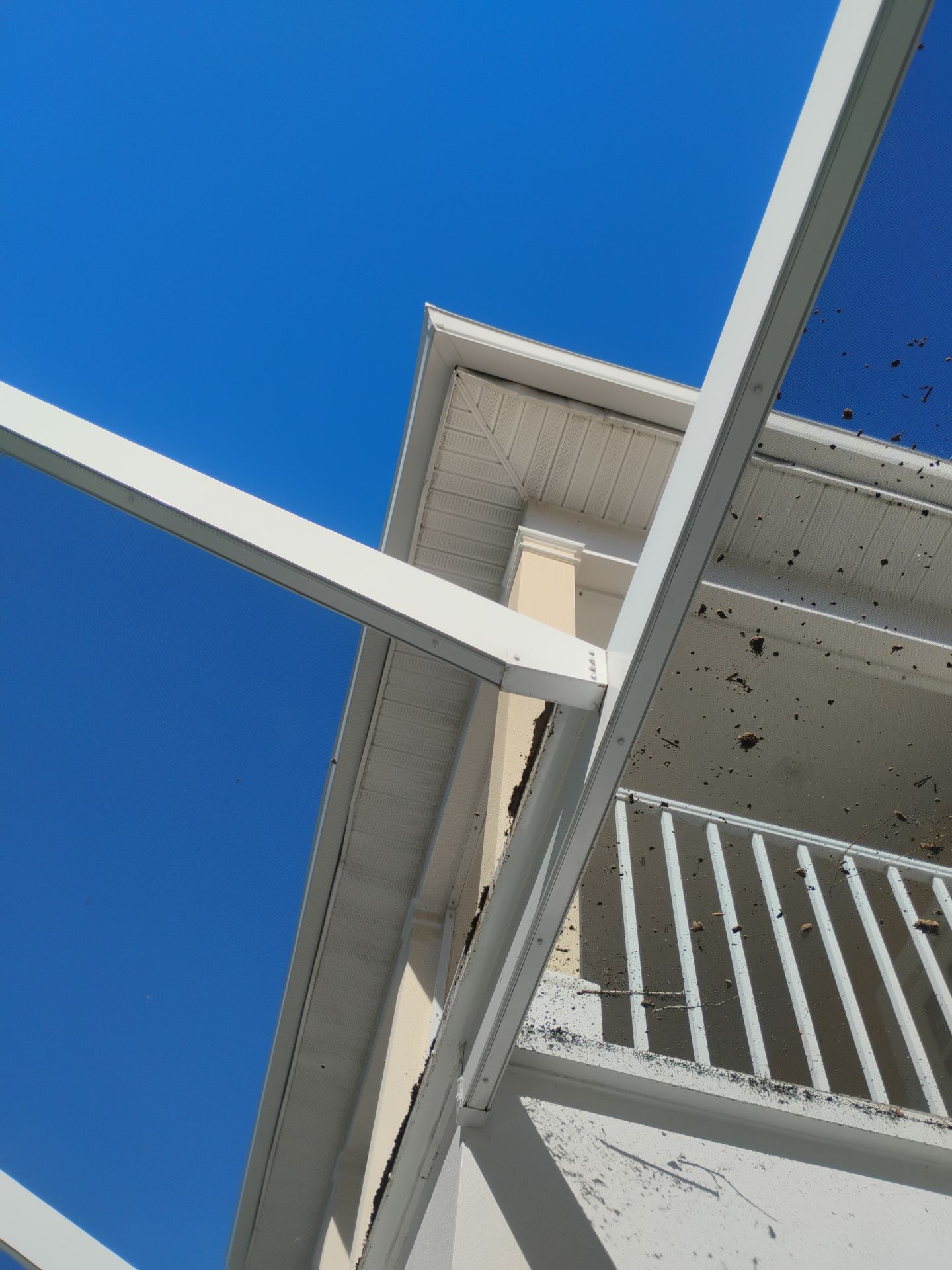 7-Inch Seamless Gutters for Large Roofs in Osprey FL by Gutter Professors