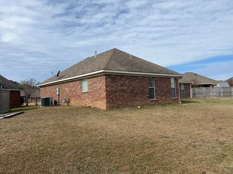 GAF 50-Year Weathered Wood by Roberson Construction LLC