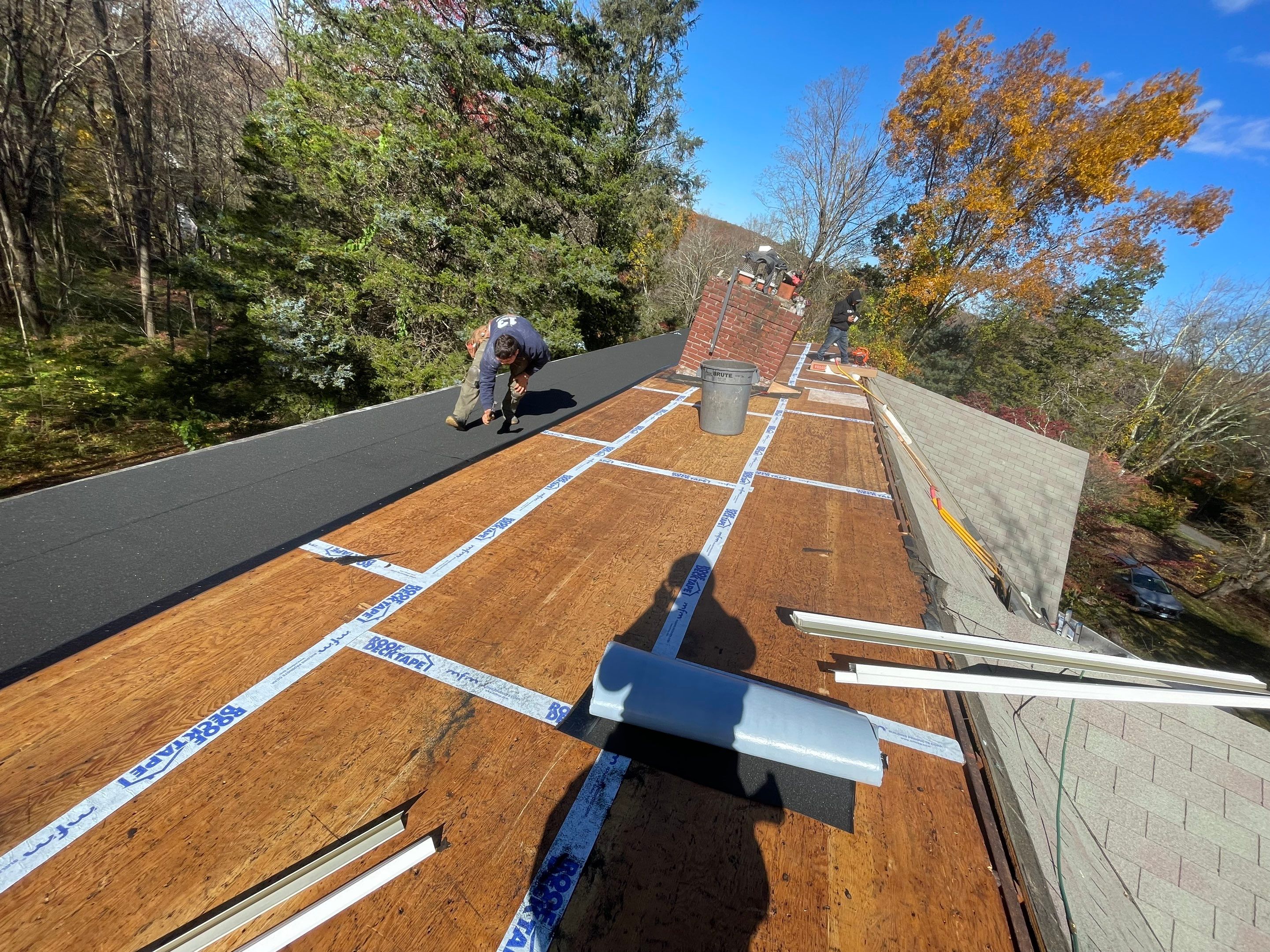 Residential Roofing Installation using Owens Corning TruDefinition Duration AR - Estate Gray & White Double 4 Siding by A Plus Exterior
