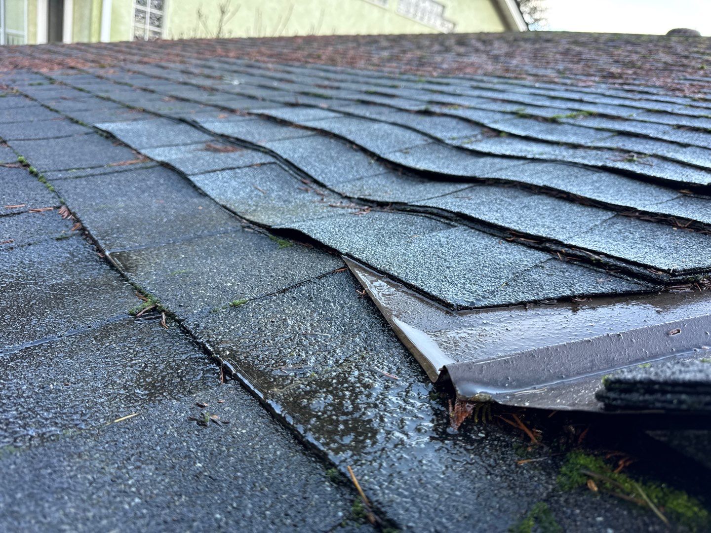 Residential Re-Roof using GAF Timberline HDZ Charcoal by Top Notch Roofing Inc