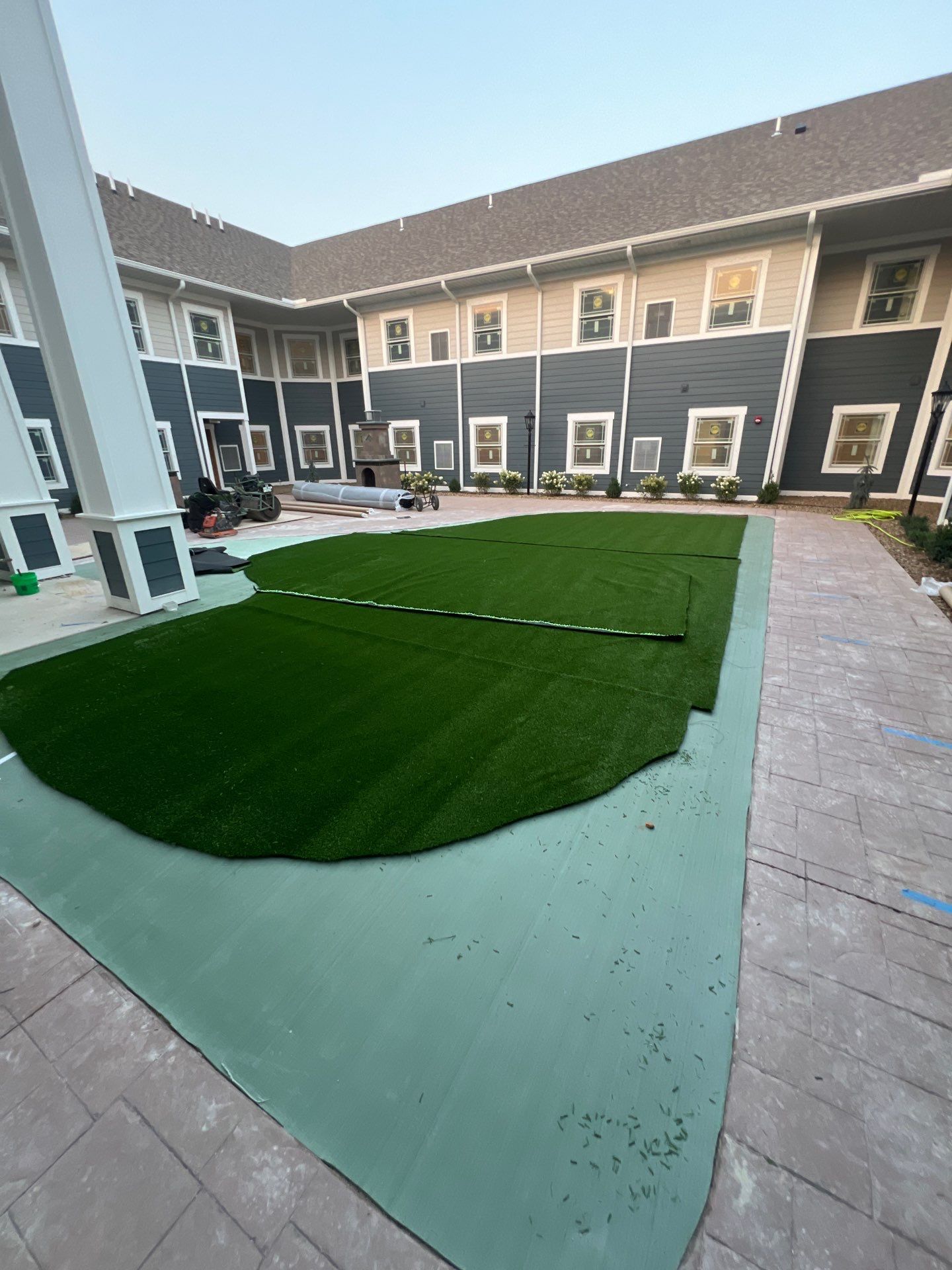 Senior Living Synthetic Golf Green Installation at Saybrook Inn by Southwest Greens Midwest