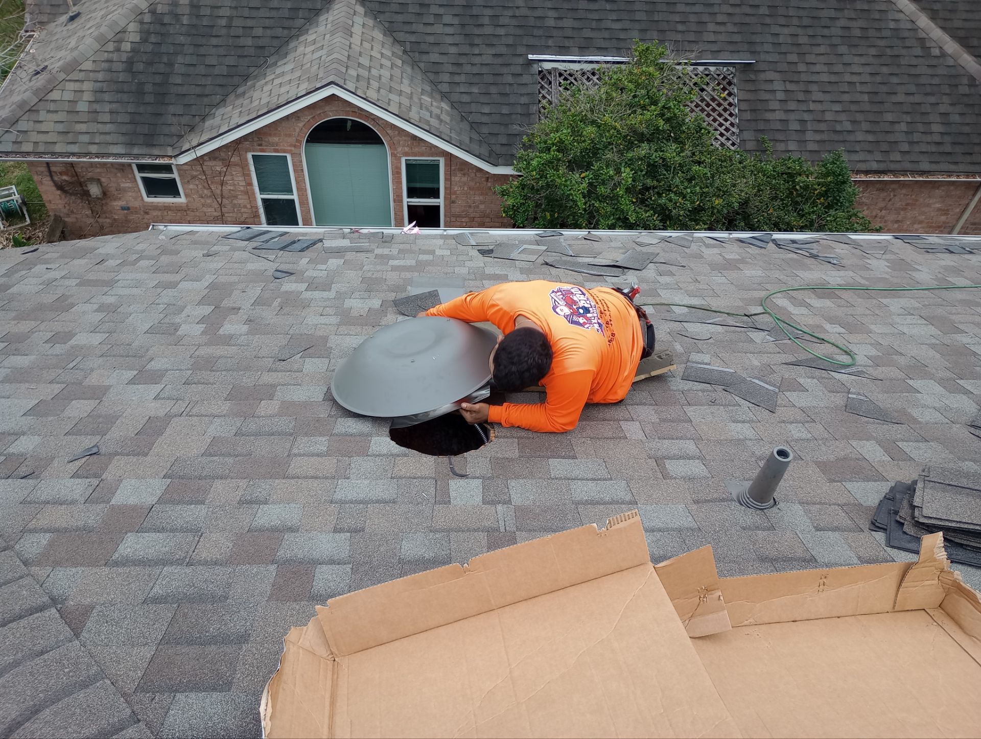Residential Roofing Installation using Owen's Corning Duration (Lifetime) Shingles by Roof Repair Company