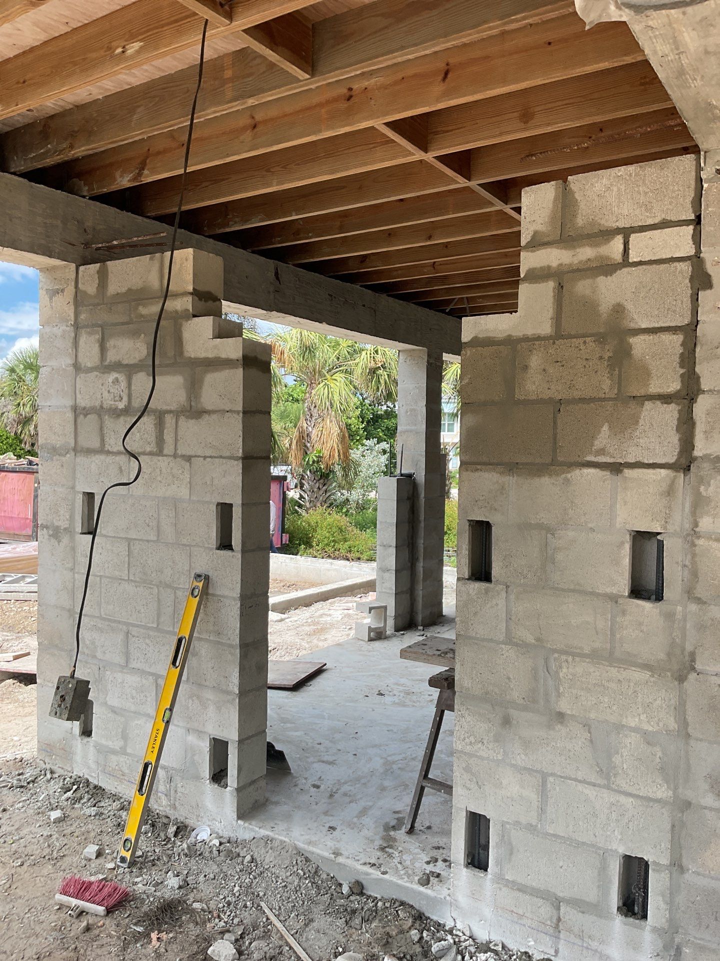 Raising a house on Sanibel Island by Southern Gulf Construction