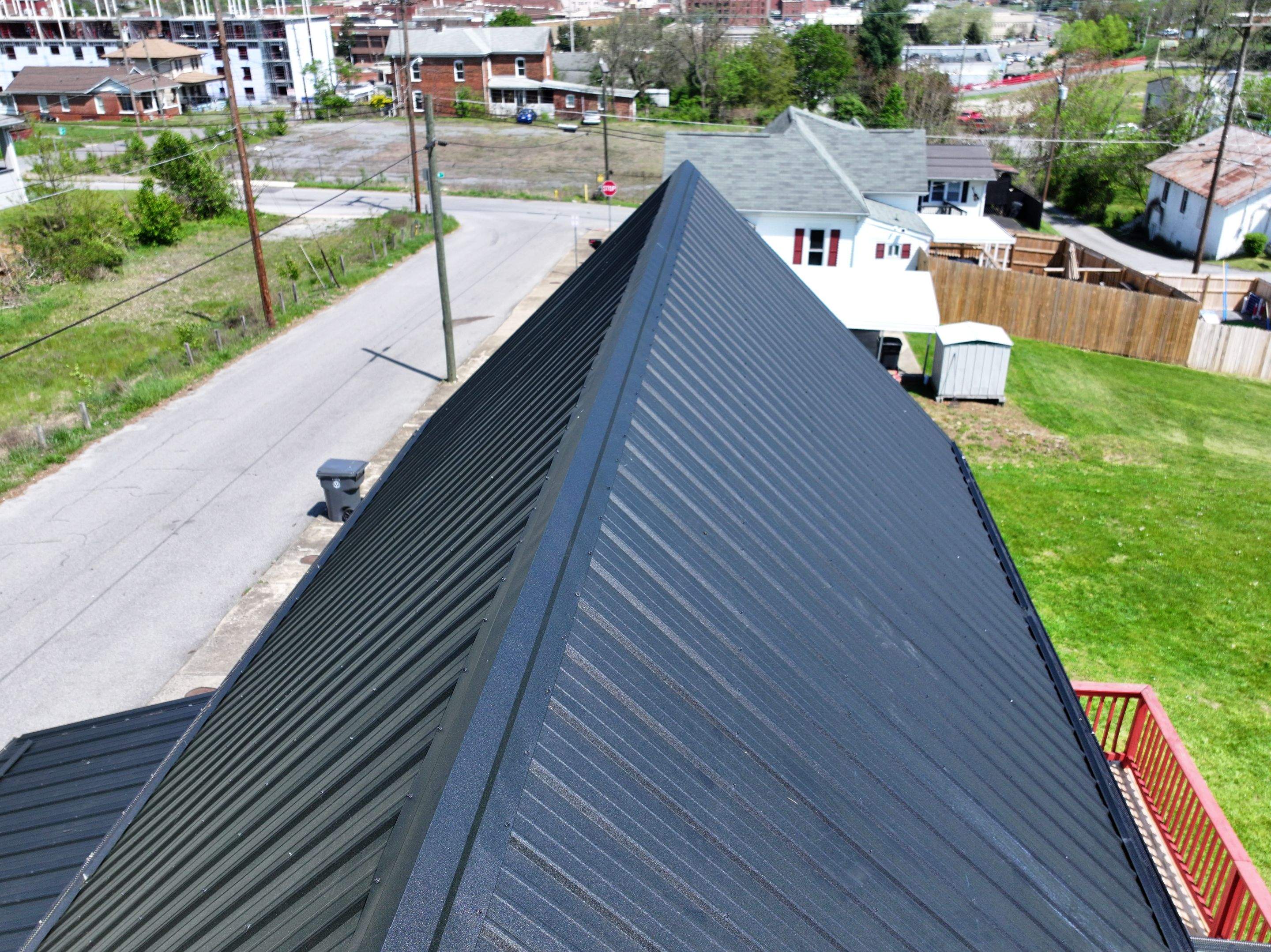 Fritz Residence by Omnia Roofing